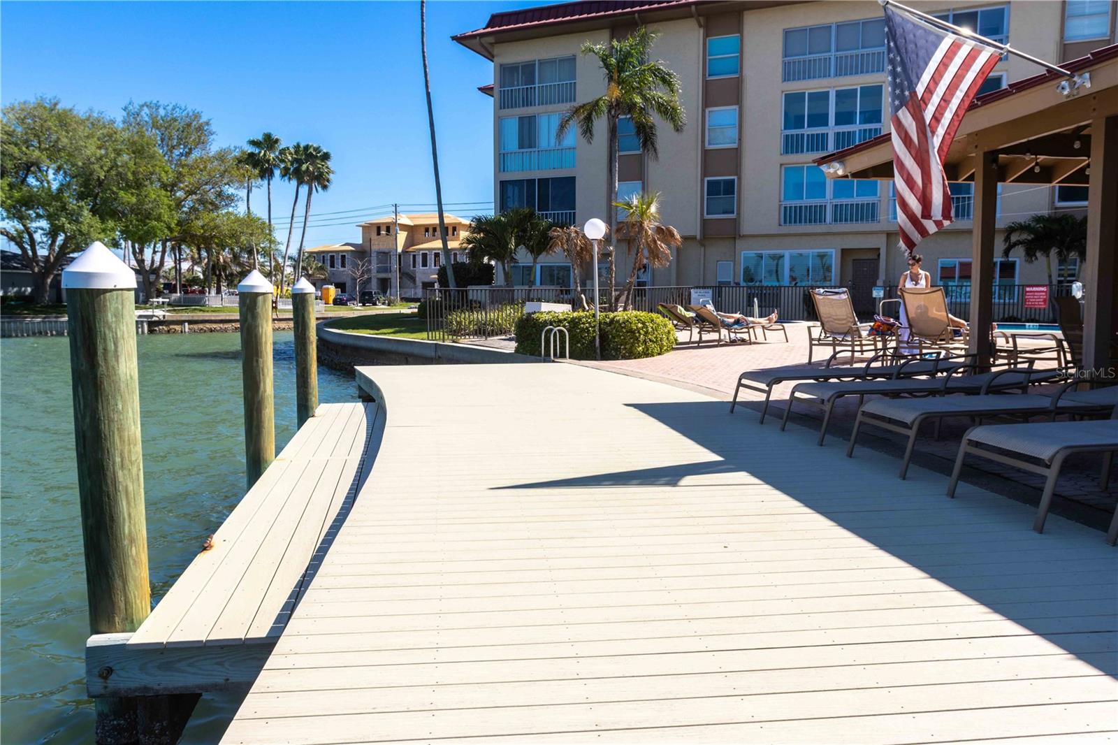 105 ISLAND WAY #142, CLEARWATER BEACH, FL, 33767
