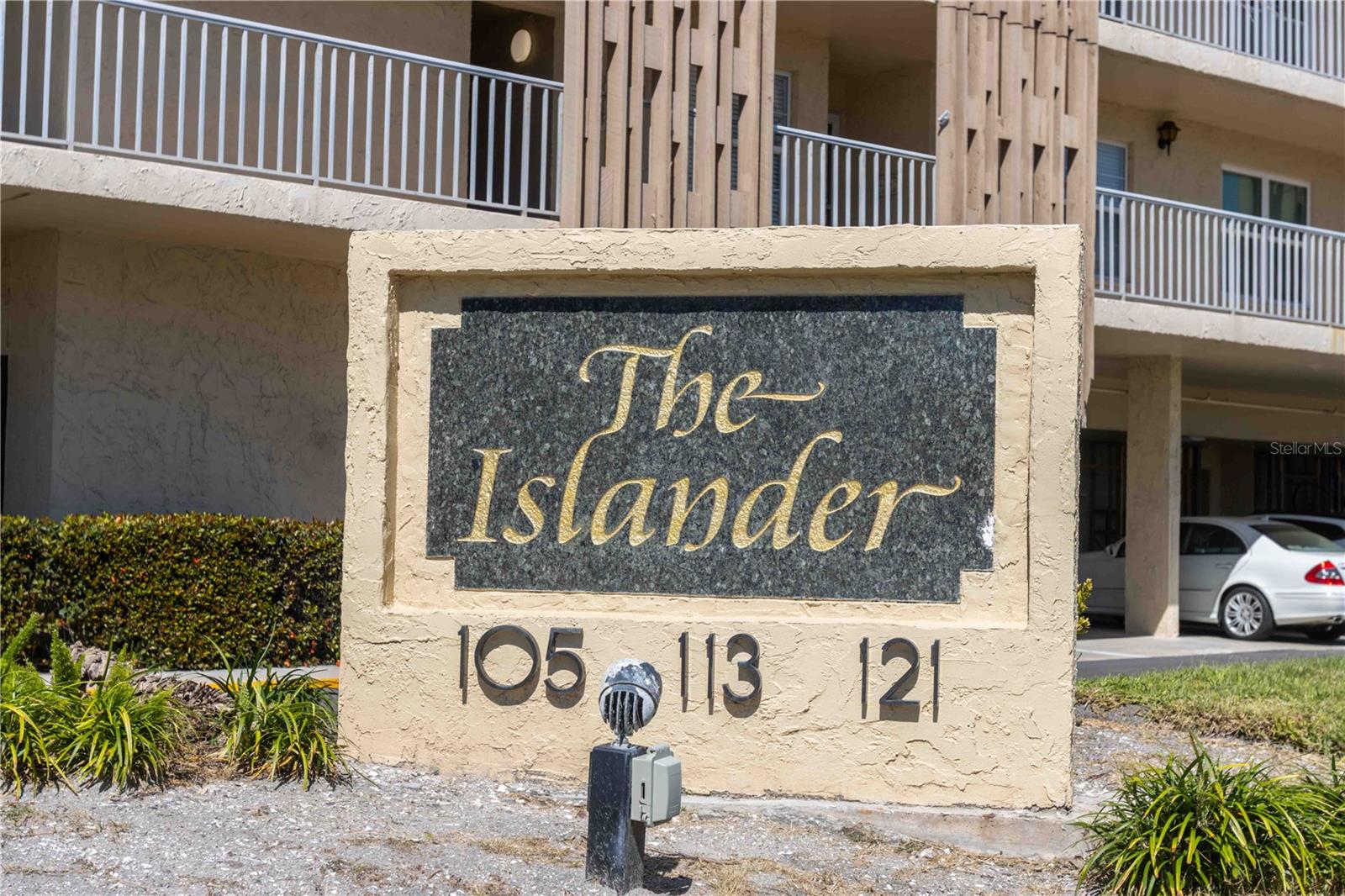 105 ISLAND WAY #142, CLEARWATER BEACH, FL, 33767