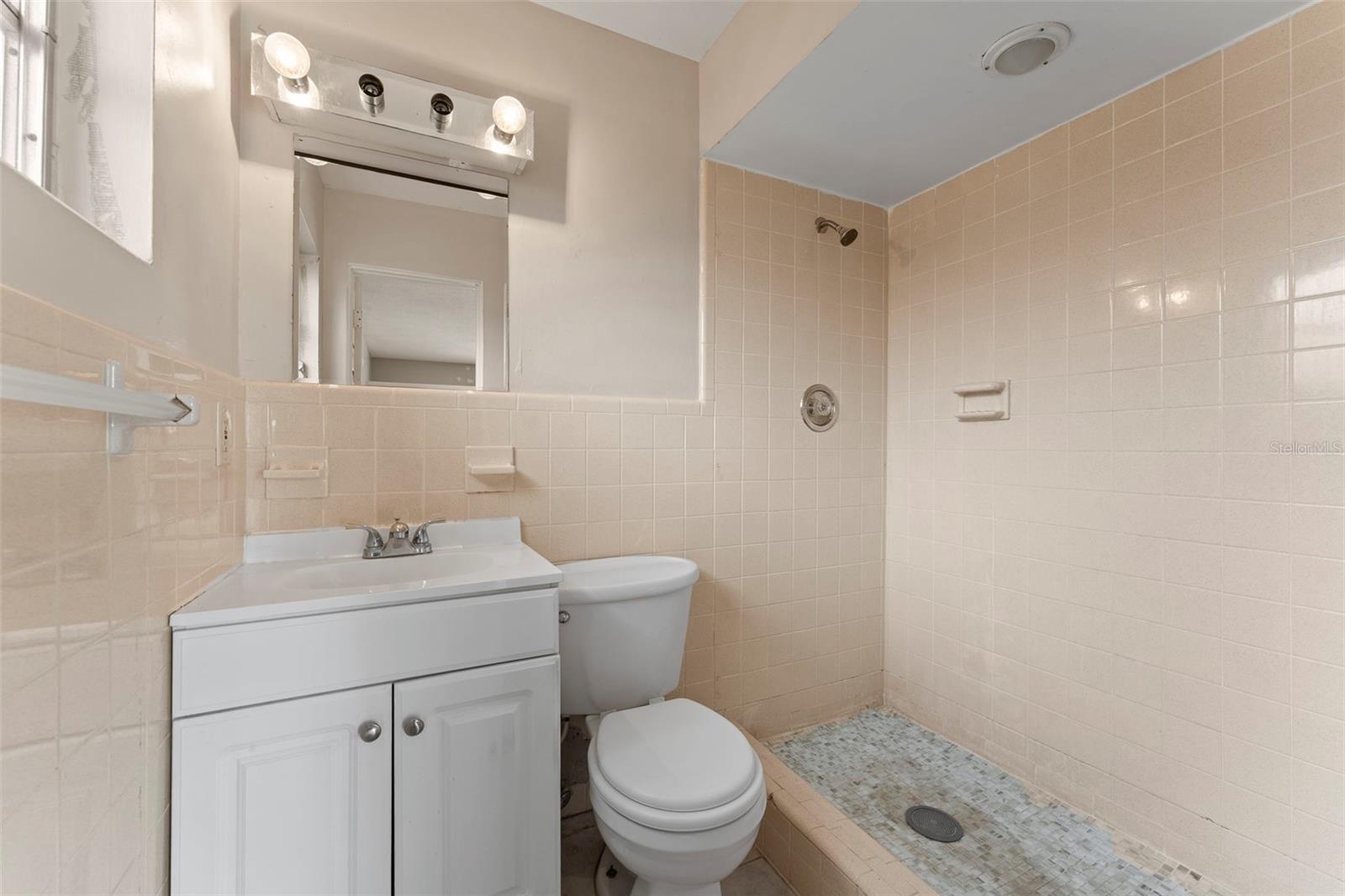 2713 GREENFIELD AVE, ORLANDO, FL, 32808