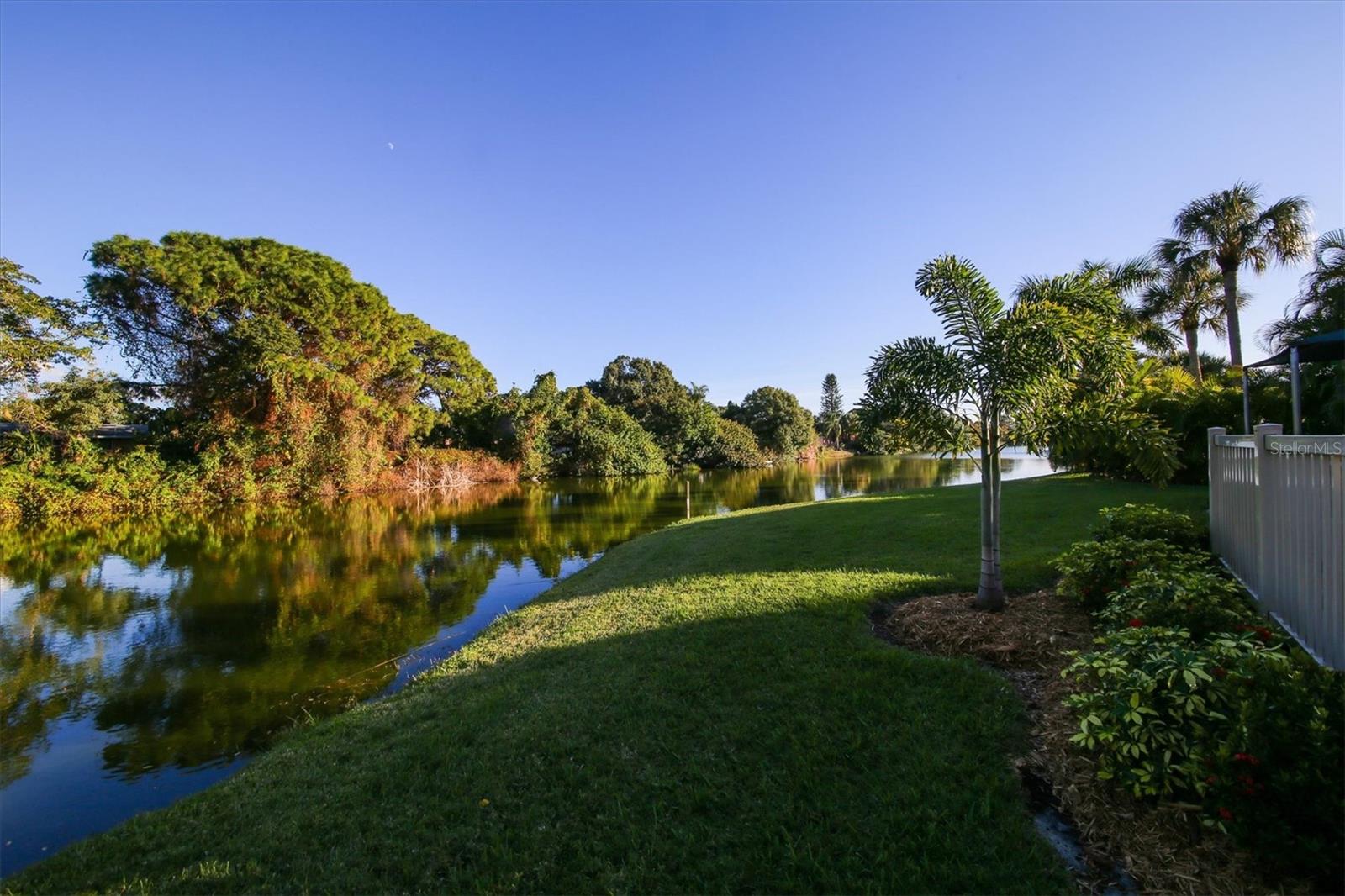 5669 ASHTON LAKE DR #1, SARASOTA, FL, 34231