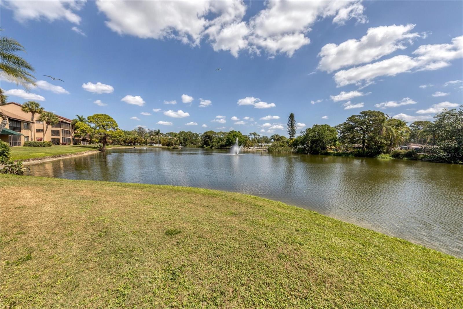 5669 ASHTON LAKE DR #1, SARASOTA, FL, 34231