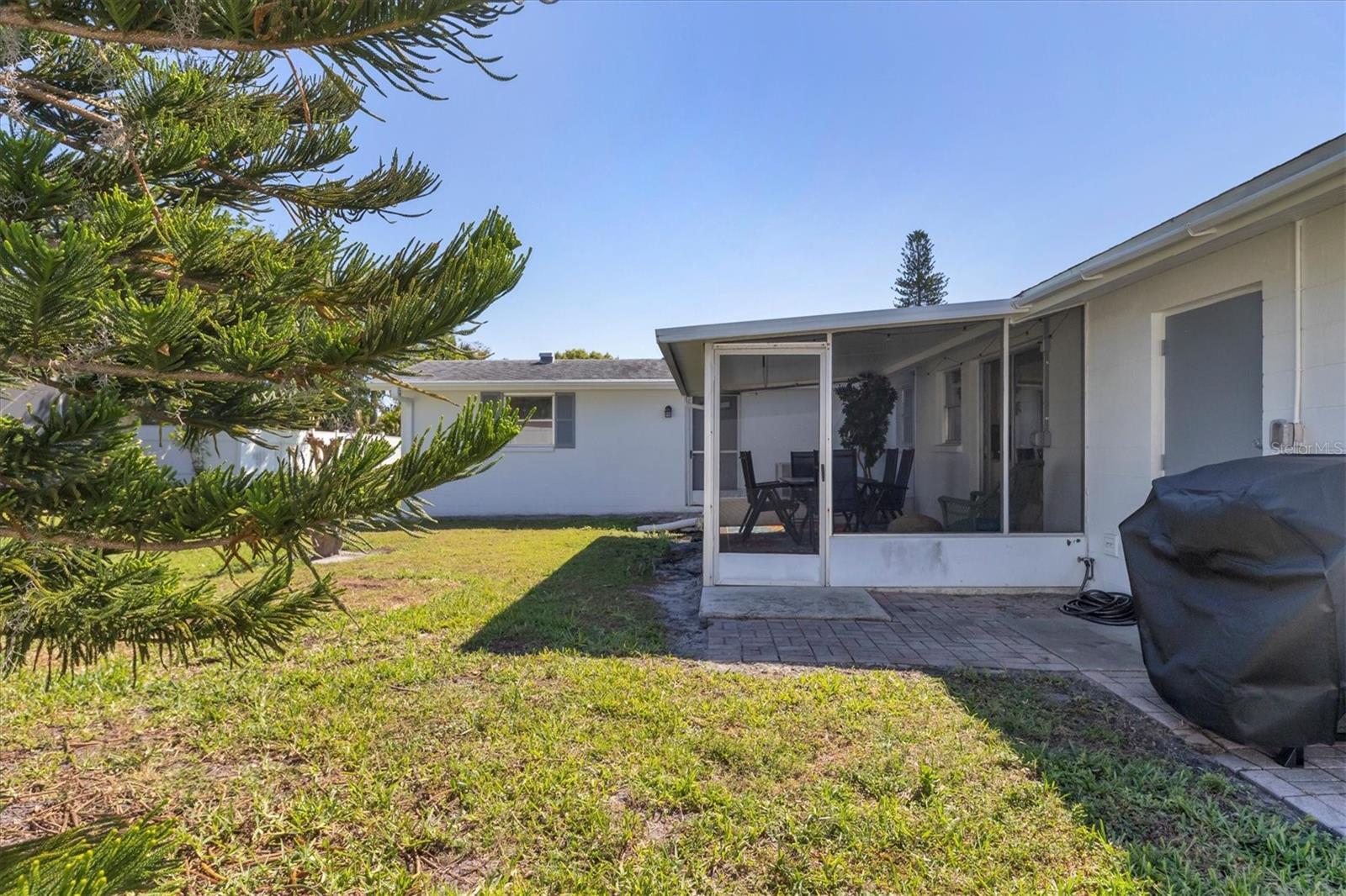 2323 DOUD ST, SARASOTA, FL, 34231