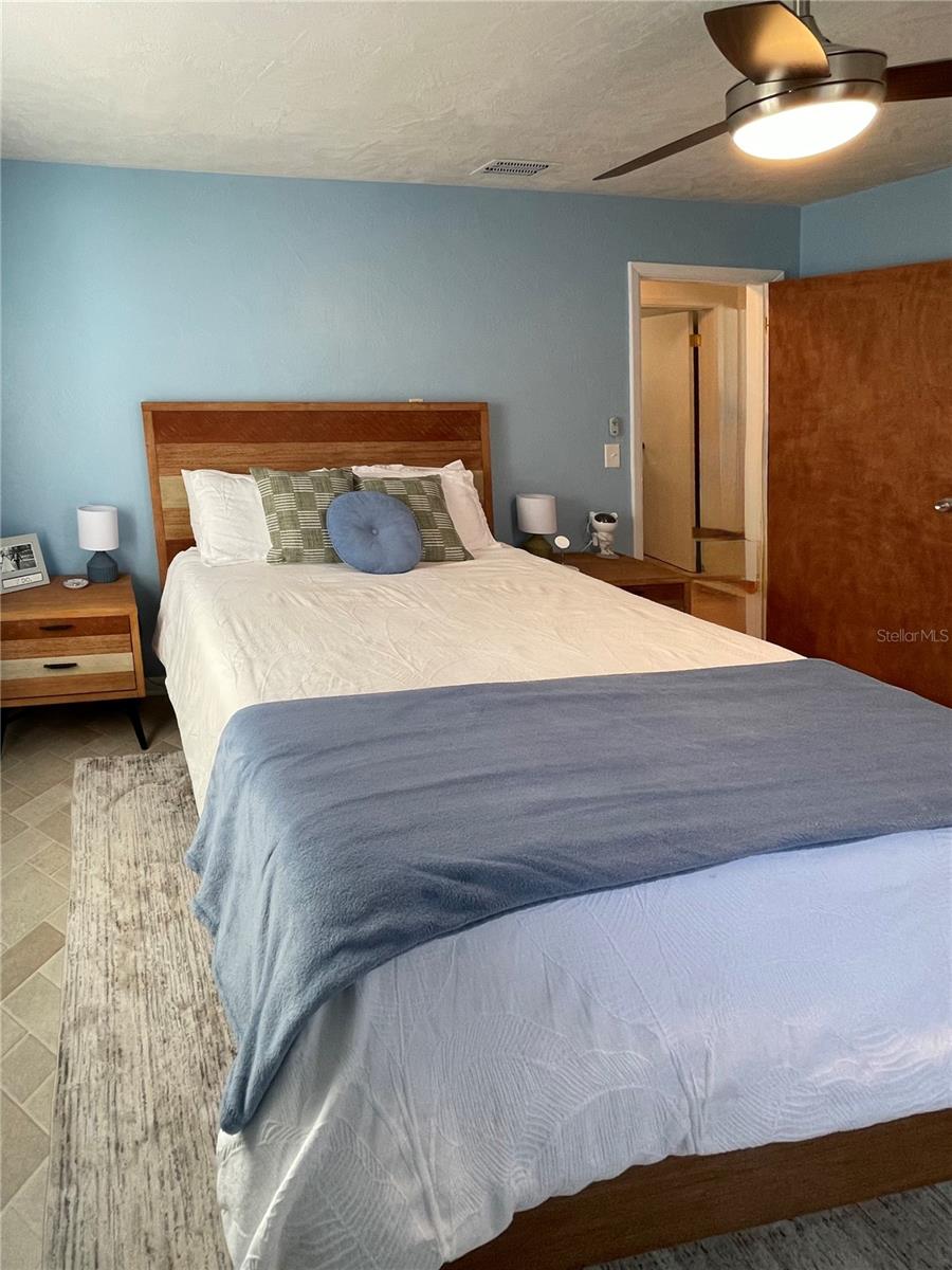 906 E MICHIGAN AVE, DELAND, FL, 32724