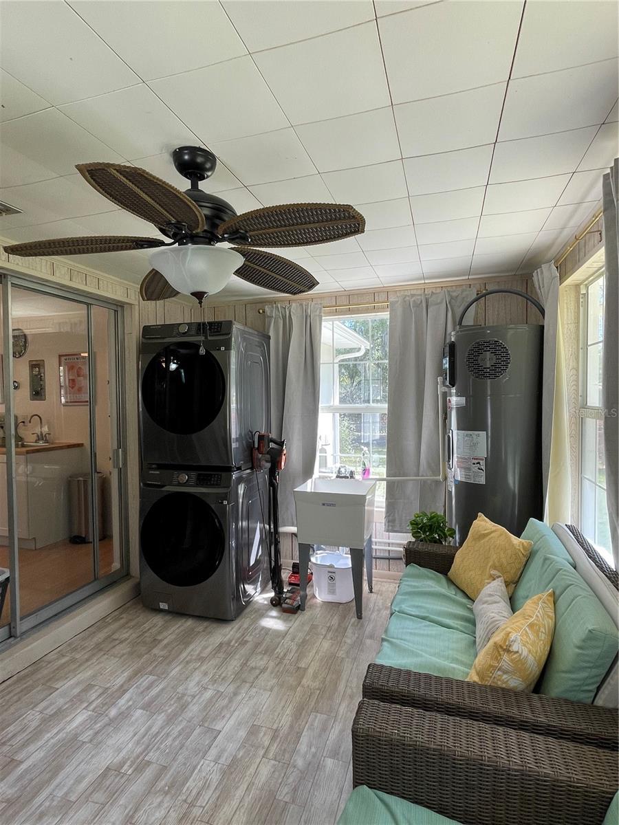 906 E MICHIGAN AVE, DELAND, FL, 32724