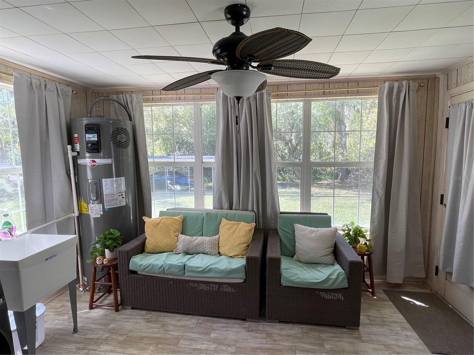 906 E MICHIGAN AVE, DELAND, FL, 32724