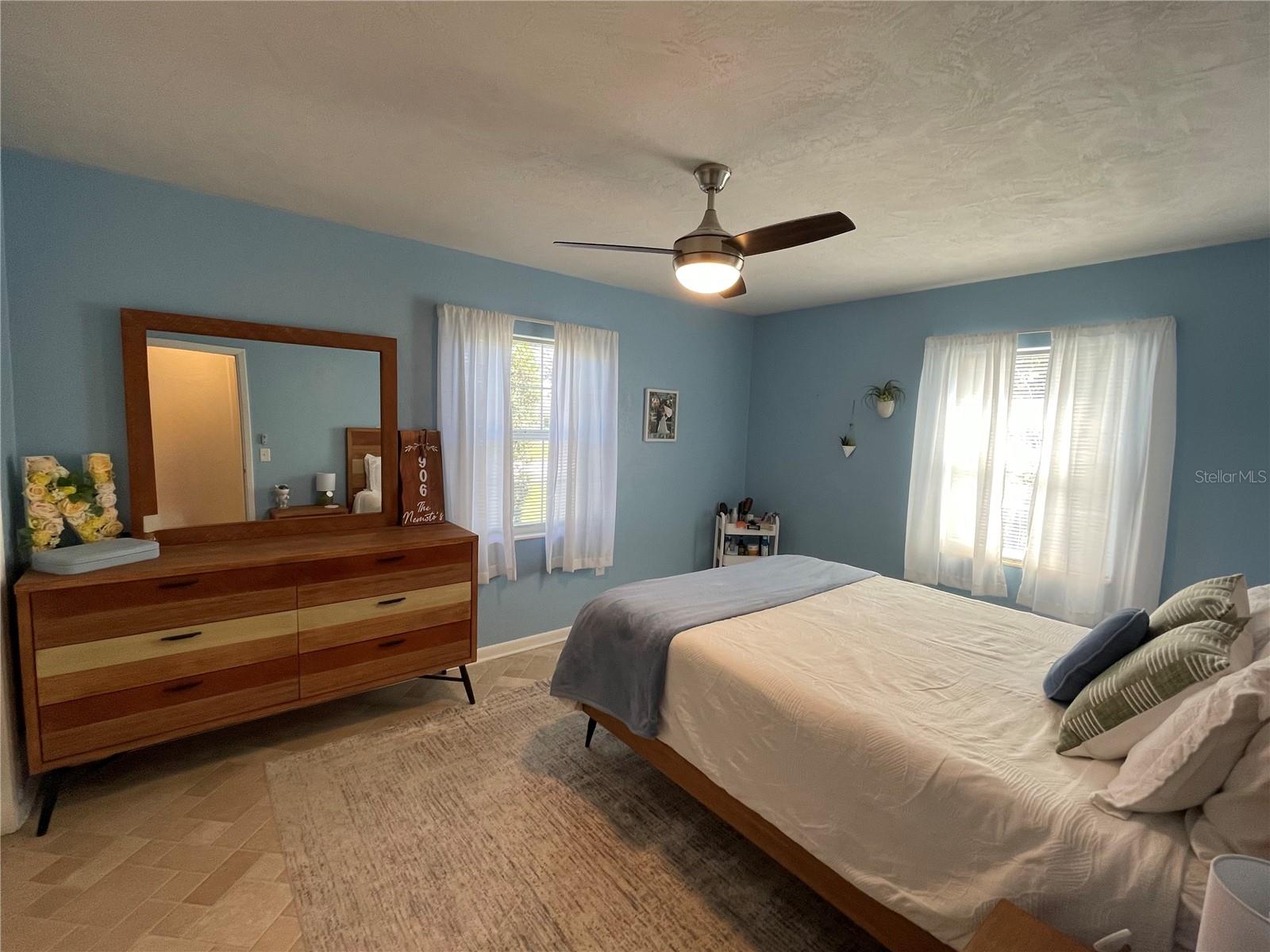 906 E MICHIGAN AVE, DELAND, FL, 32724