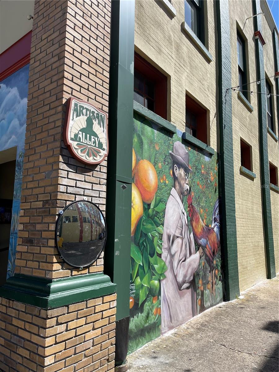 906 E MICHIGAN AVE, DELAND, FL, 32724