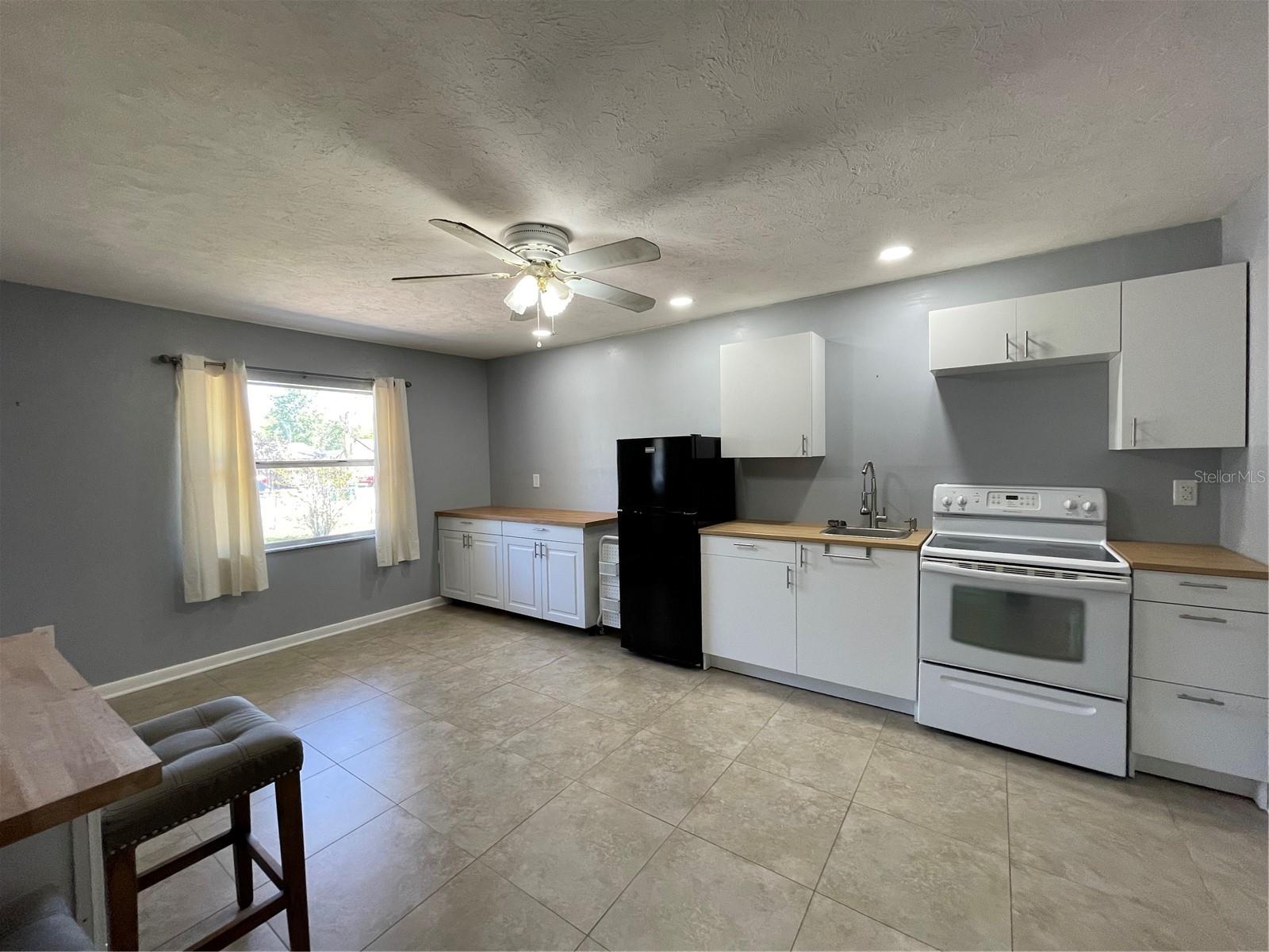 906 E MICHIGAN AVE, DELAND, FL, 32724