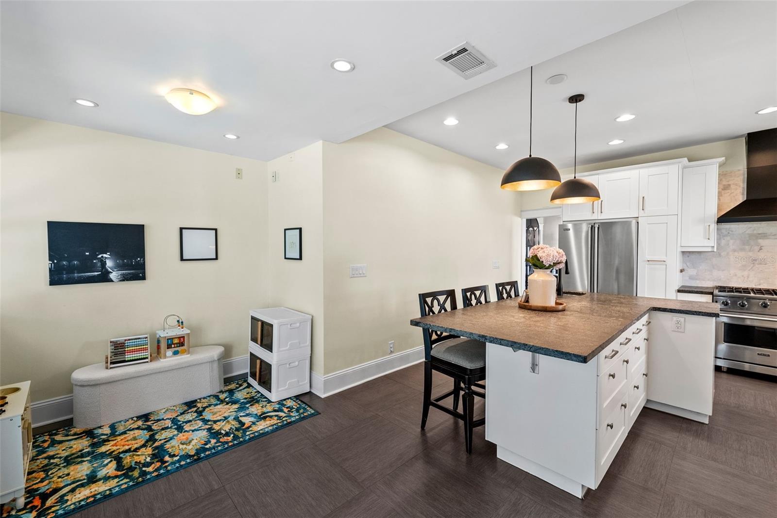 3009 W SAN JOSE ST, TAMPA, FL, 33629