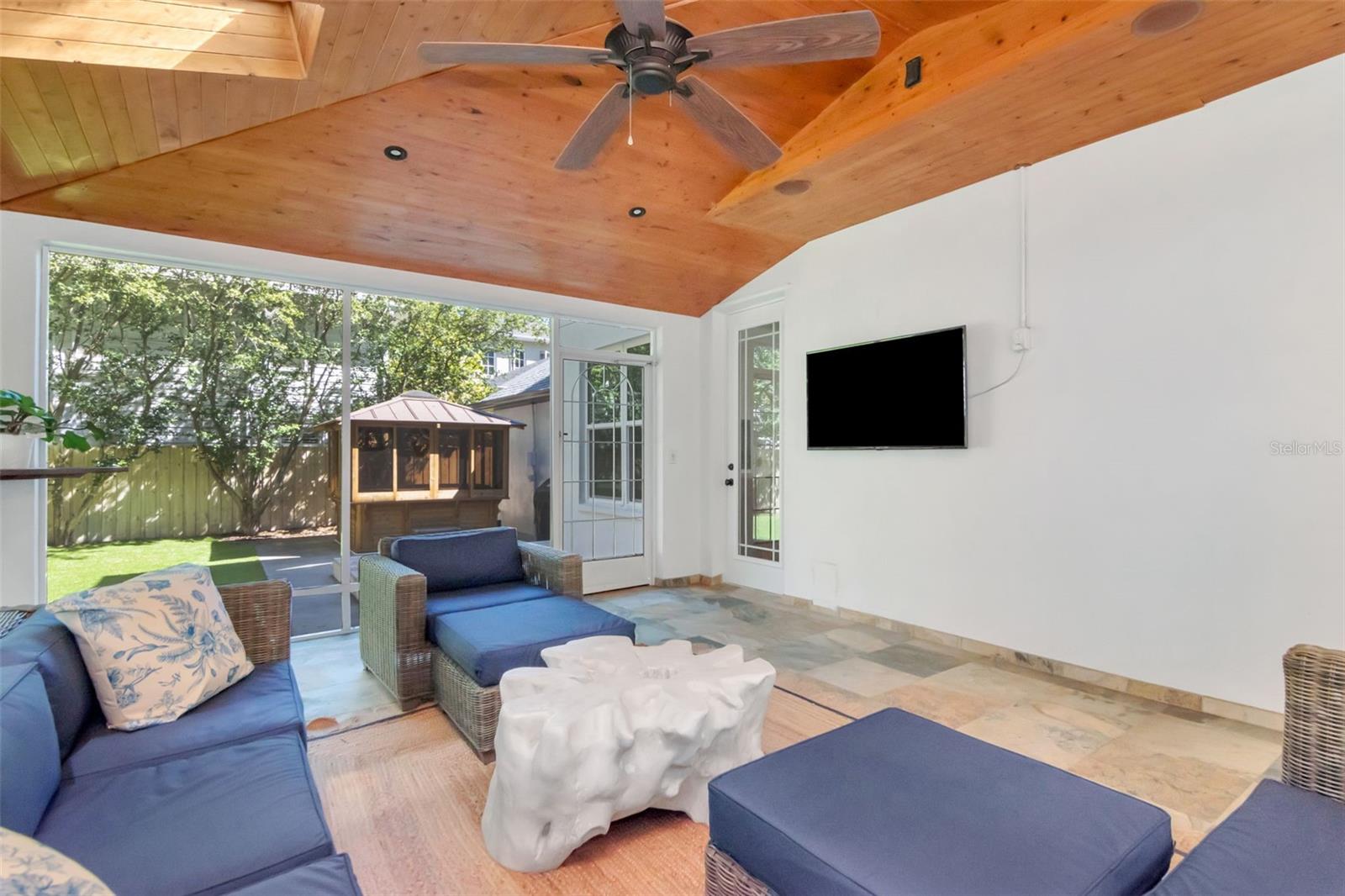 4703 S DAUPHIN AVE, TAMPA, FL, 33611