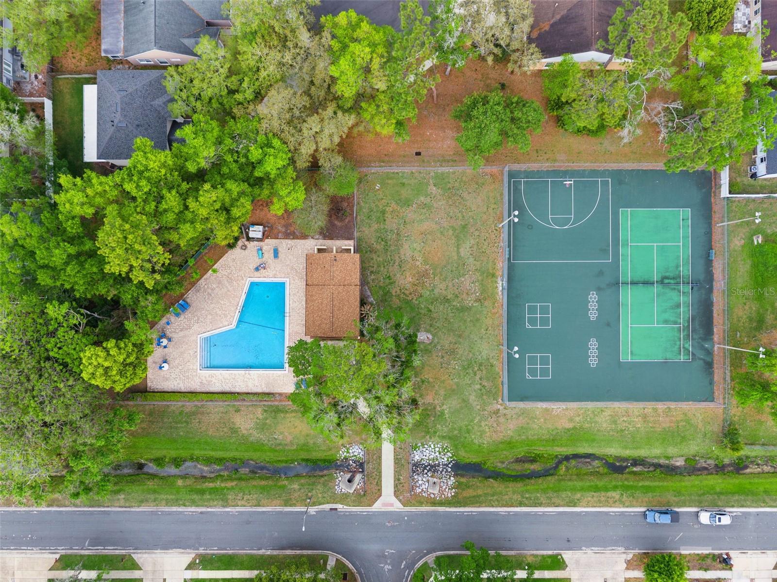 145 THORNBERRY DR, CASSELBERRY, FL, 32707