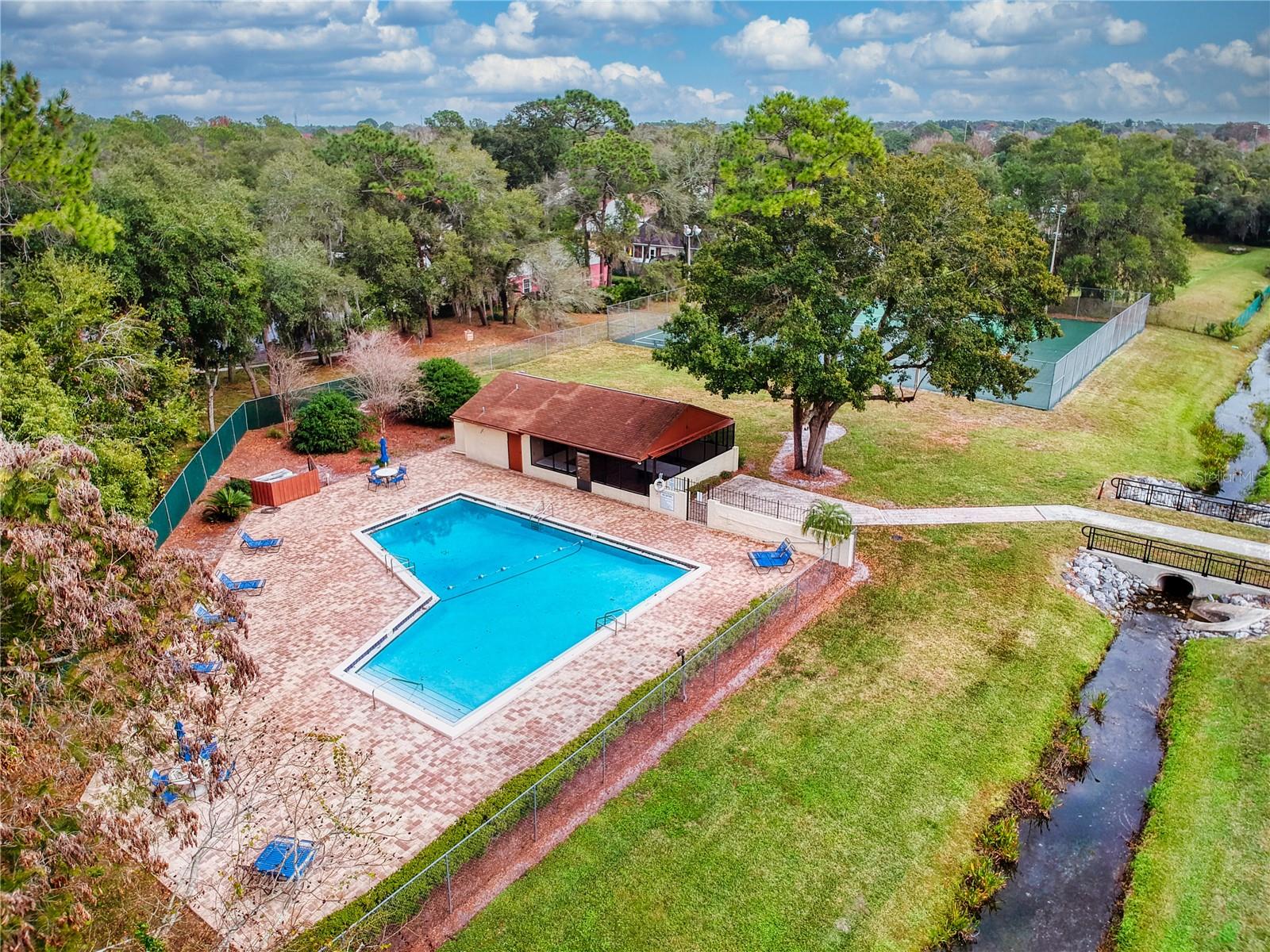 145 THORNBERRY DR, CASSELBERRY, FL, 32707