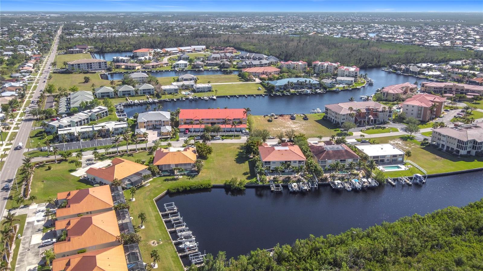 3227 PURPLE MARTIN DR, PUNTA GORDA, FL, 33950