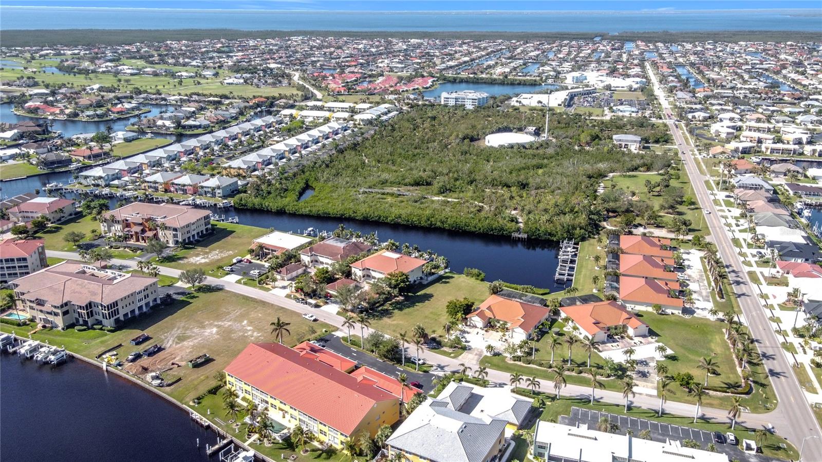 3227 PURPLE MARTIN DR, PUNTA GORDA, FL, 33950