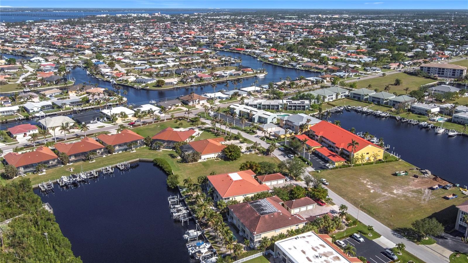 3227 PURPLE MARTIN DR, PUNTA GORDA, FL, 33950