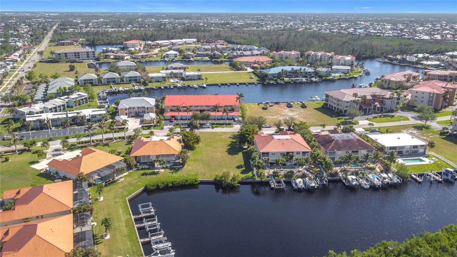 3227 PURPLE MARTIN DR, PUNTA GORDA, FL, 33950