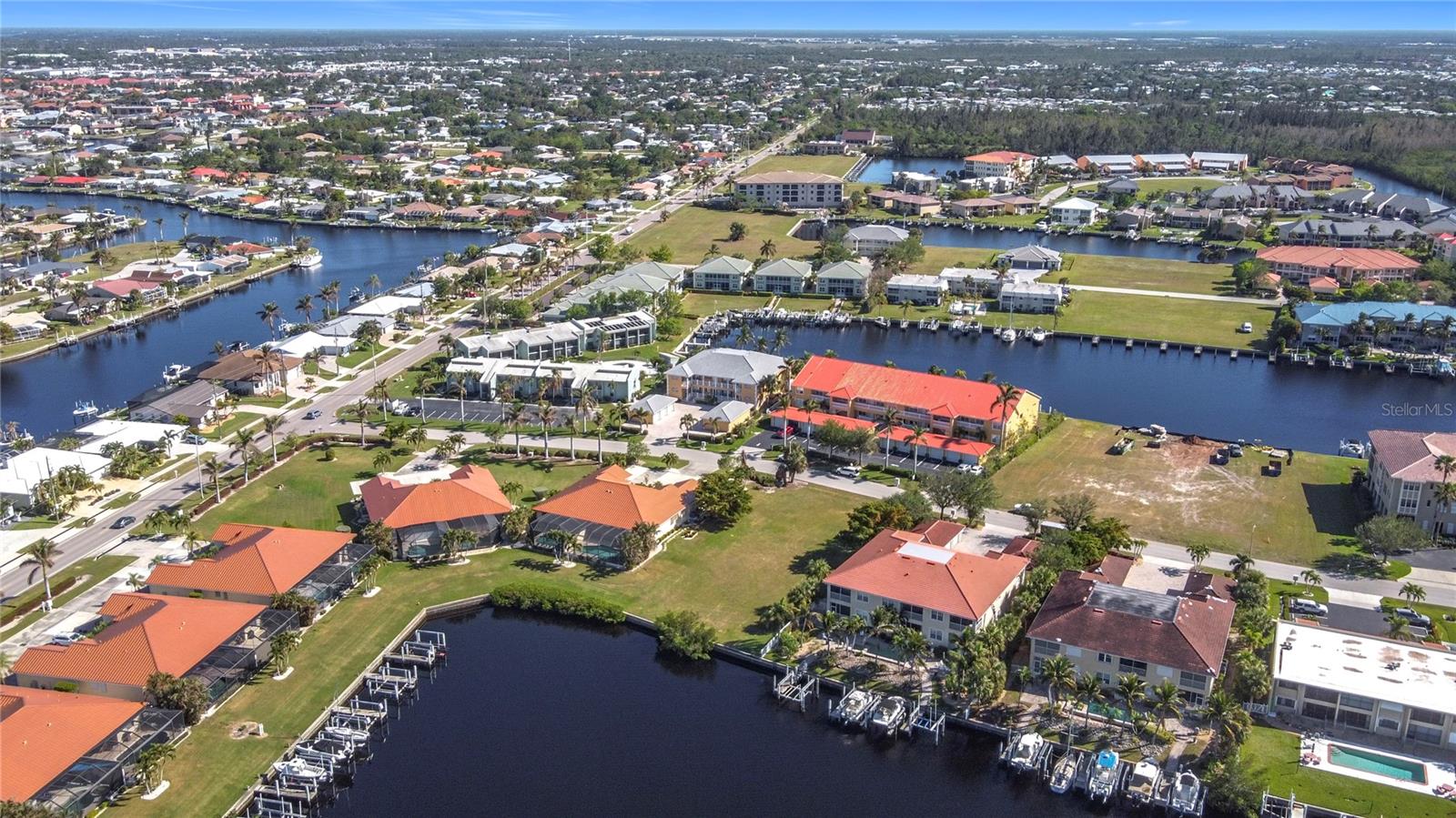 3227 PURPLE MARTIN DR, PUNTA GORDA, FL, 33950