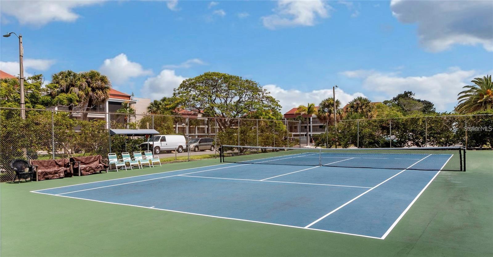 845 S GULFVIEW BLVD #110, CLEARWATER BEACH, FL, 33767