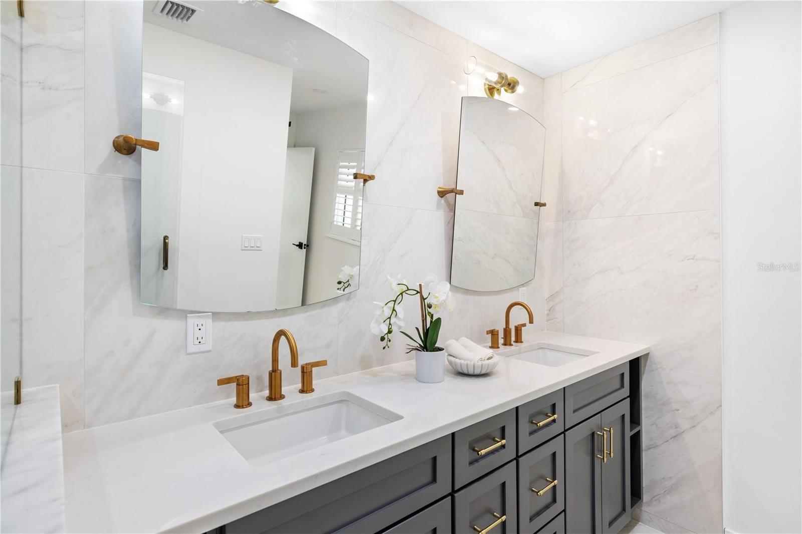 3705 TANGIER TER, SARASOTA, FL, 34239