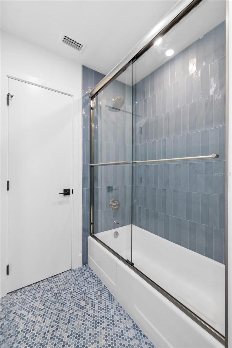 3705 TANGIER TER, SARASOTA, FL, 34239