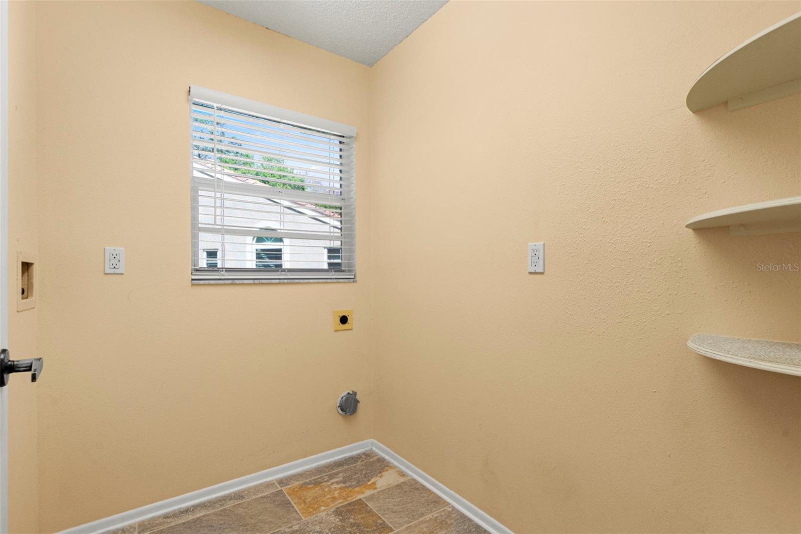 3810 DARSTON ST, PALM HARBOR, FL, 34685