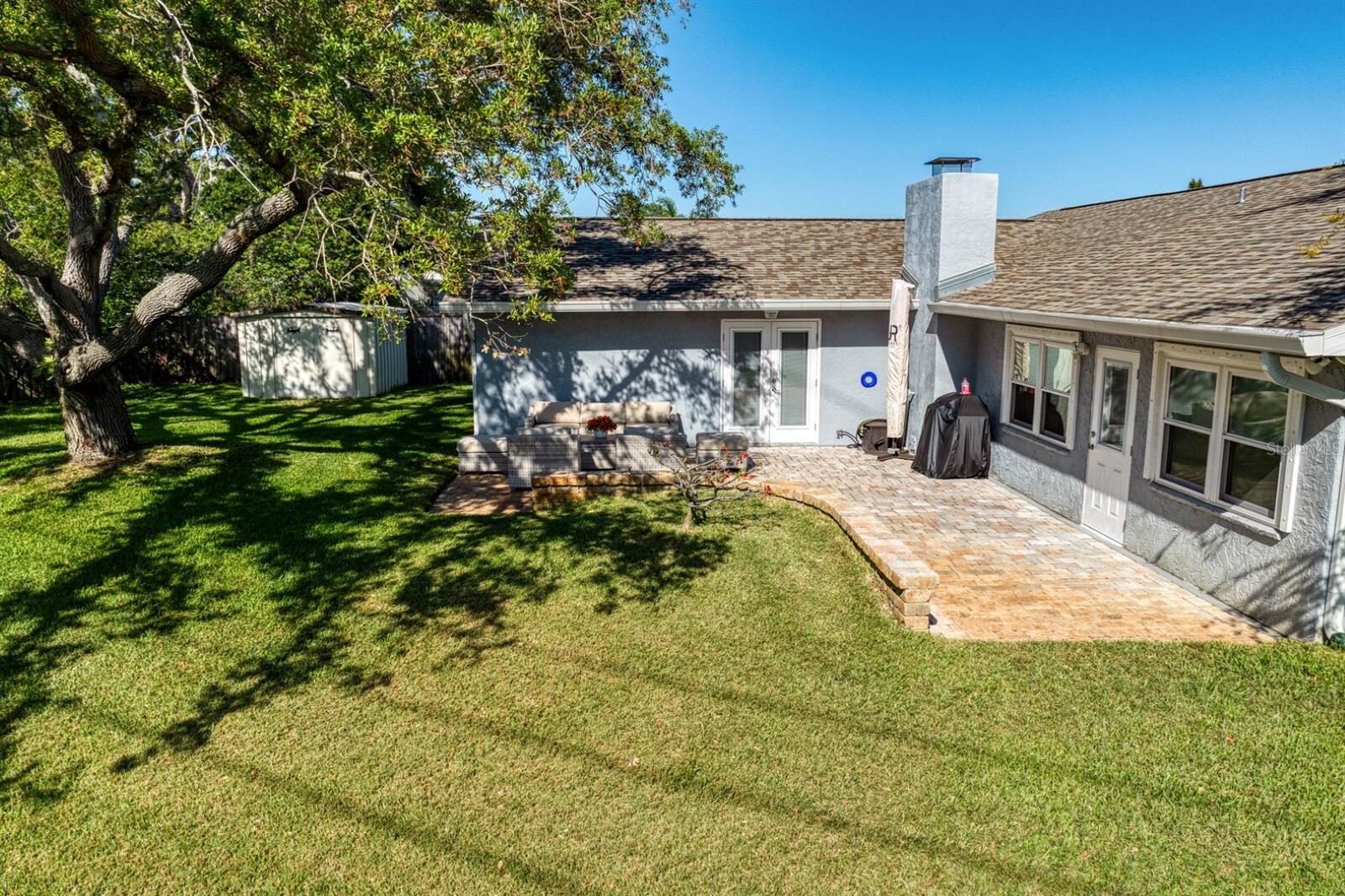 8645 PINETREE DR W, SEMINOLE, FL, 33772