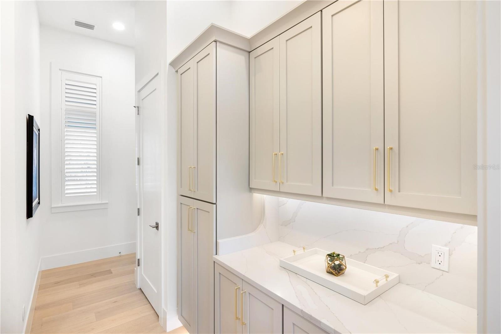 1800 WEBBER ST, SARASOTA, FL, 34239