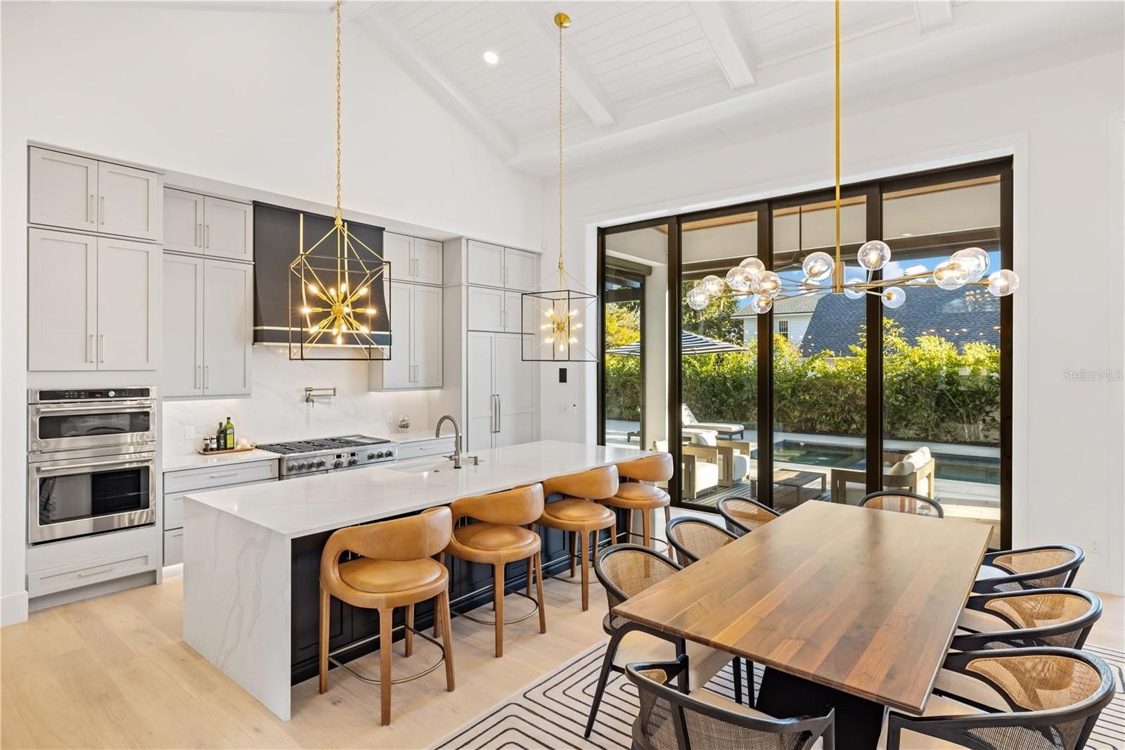 1800 WEBBER ST, SARASOTA, FL, 34239