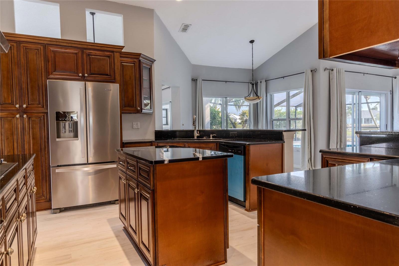 1211 PERIDOT LANE, SUN CITY CENTER, FL, 33573