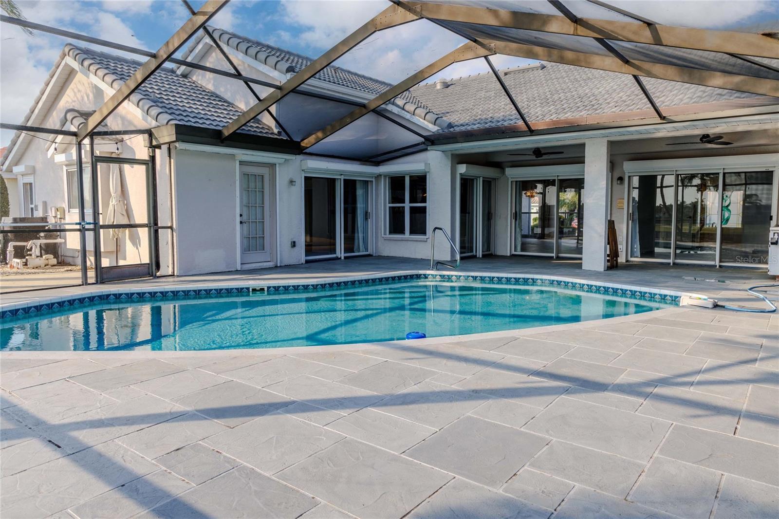 1211 PERIDOT LANE, SUN CITY CENTER, FL, 33573