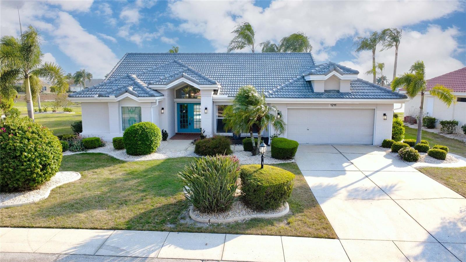 1211 PERIDOT LANE, SUN CITY CENTER, FL, 33573