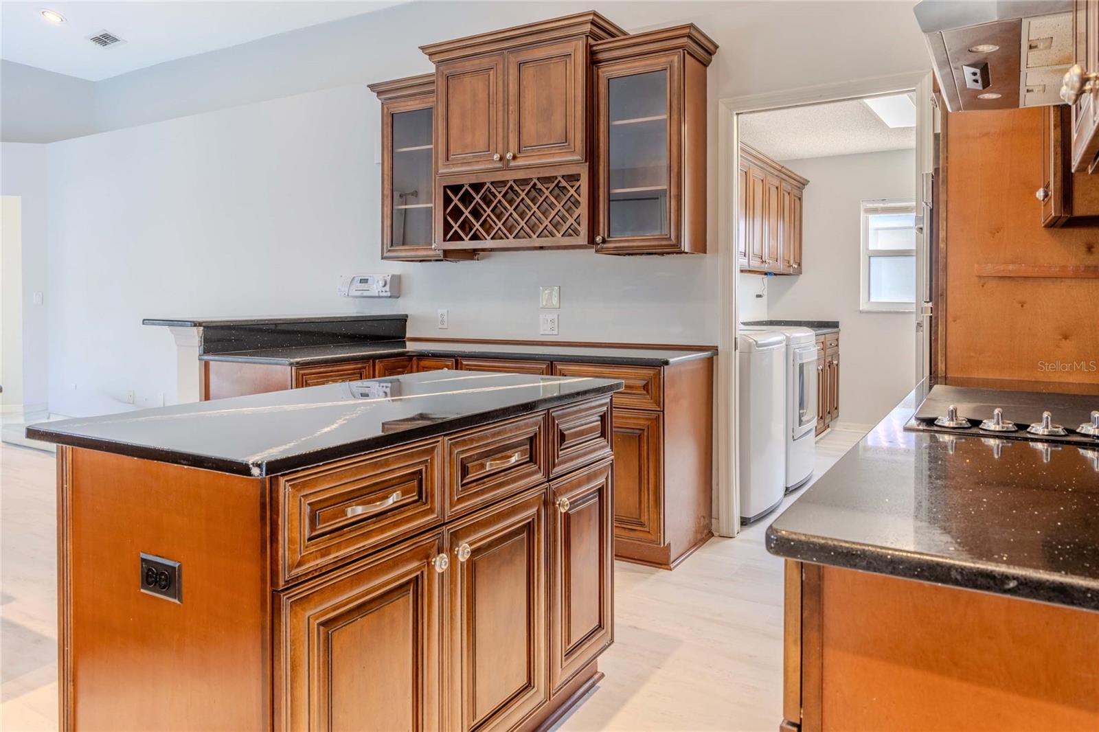 1211 PERIDOT LANE, SUN CITY CENTER, FL, 33573