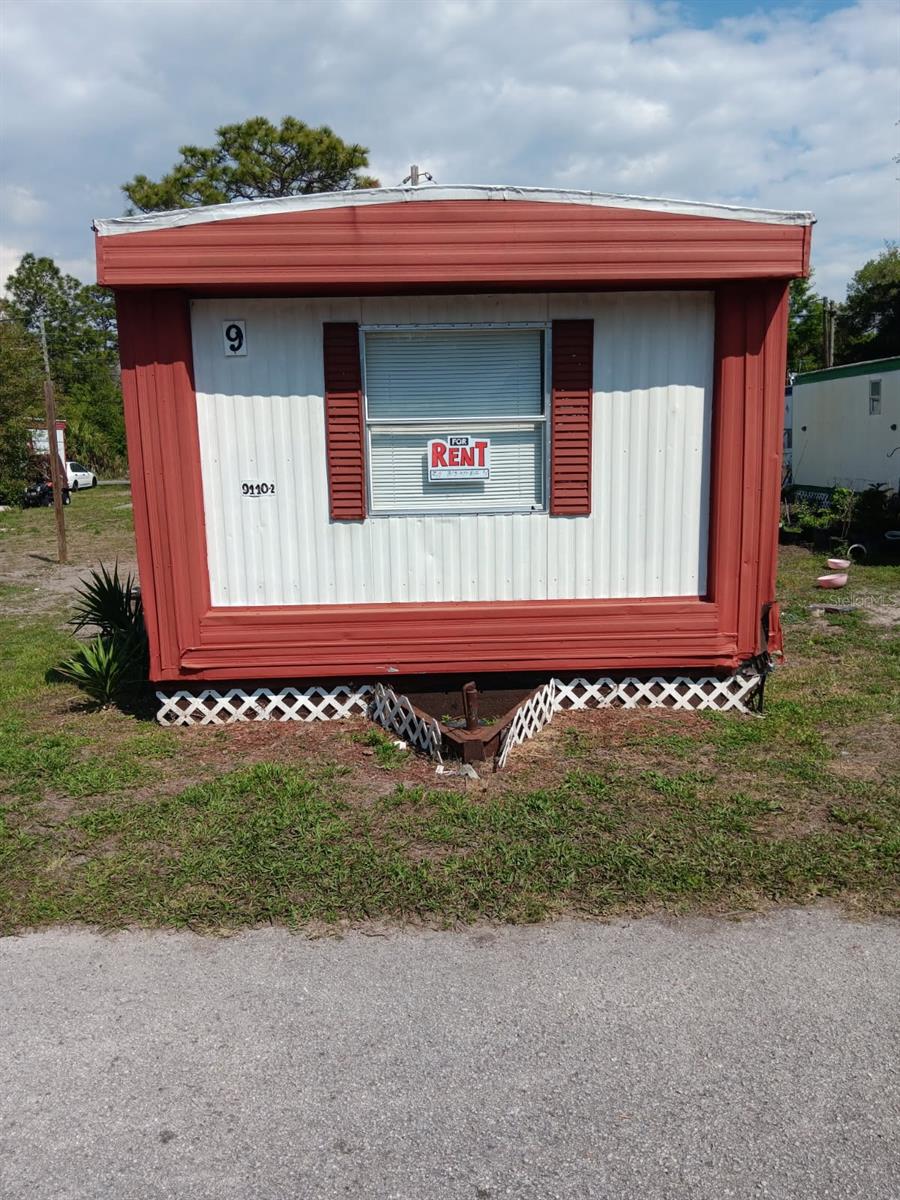 9440 BOURBON ST #9, NEW PORT RICHEY, FL, 34654