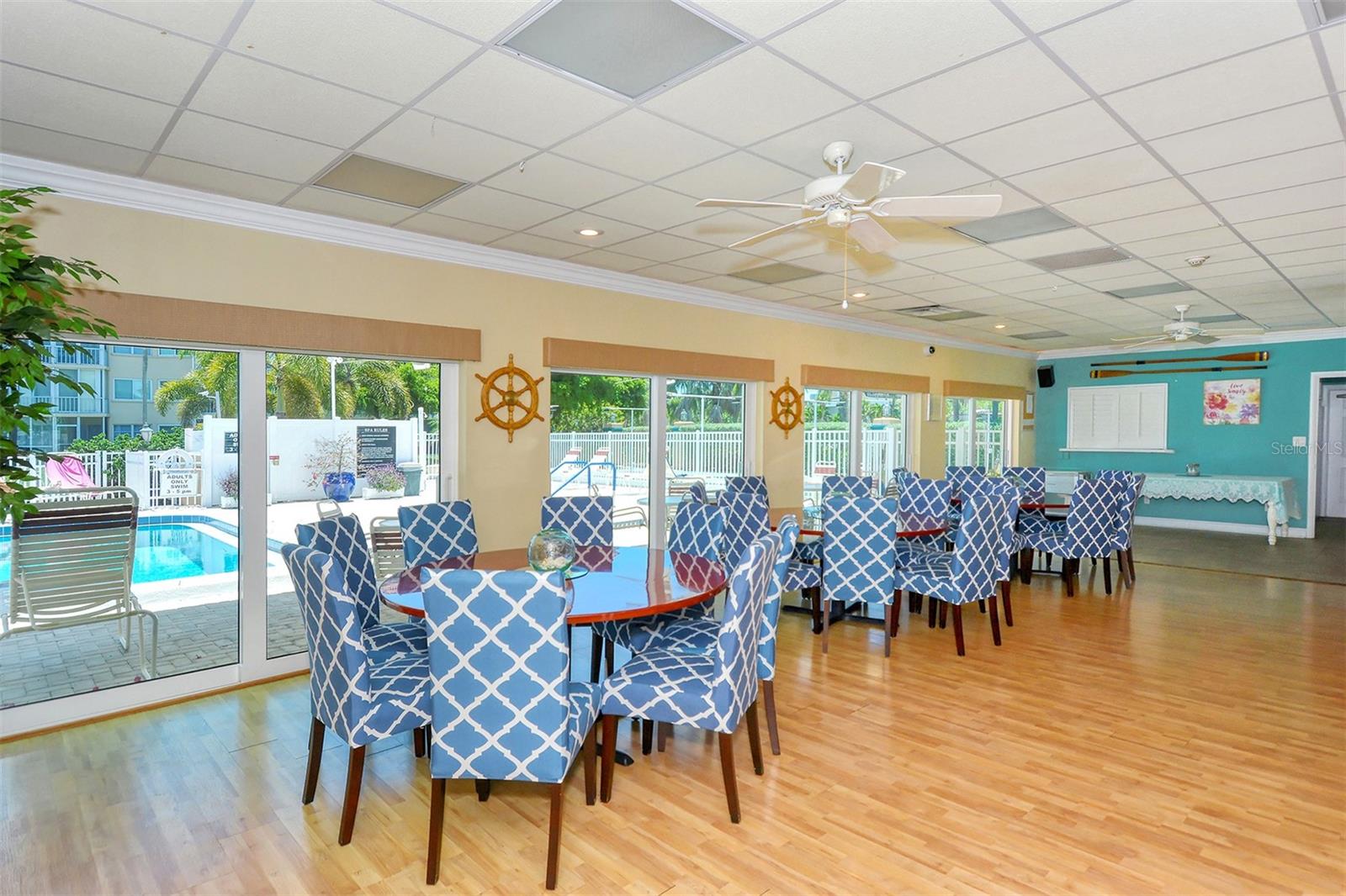 1257 S PORTOFINO DR #203, SARASOTA, FL, 34242