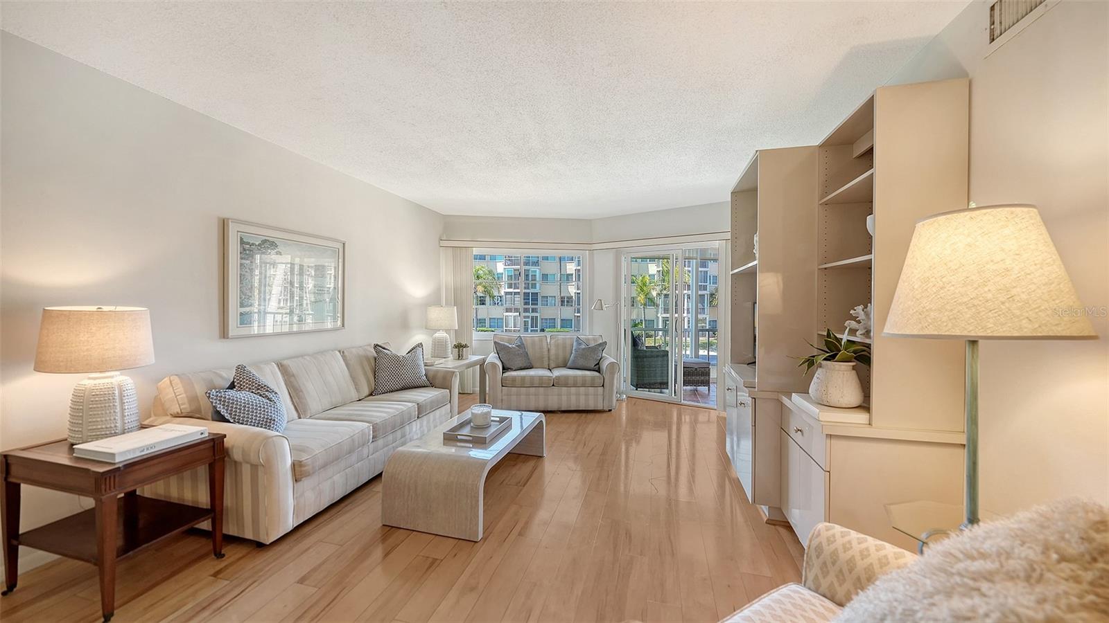 1257 S PORTOFINO DR #203, SARASOTA, FL, 34242