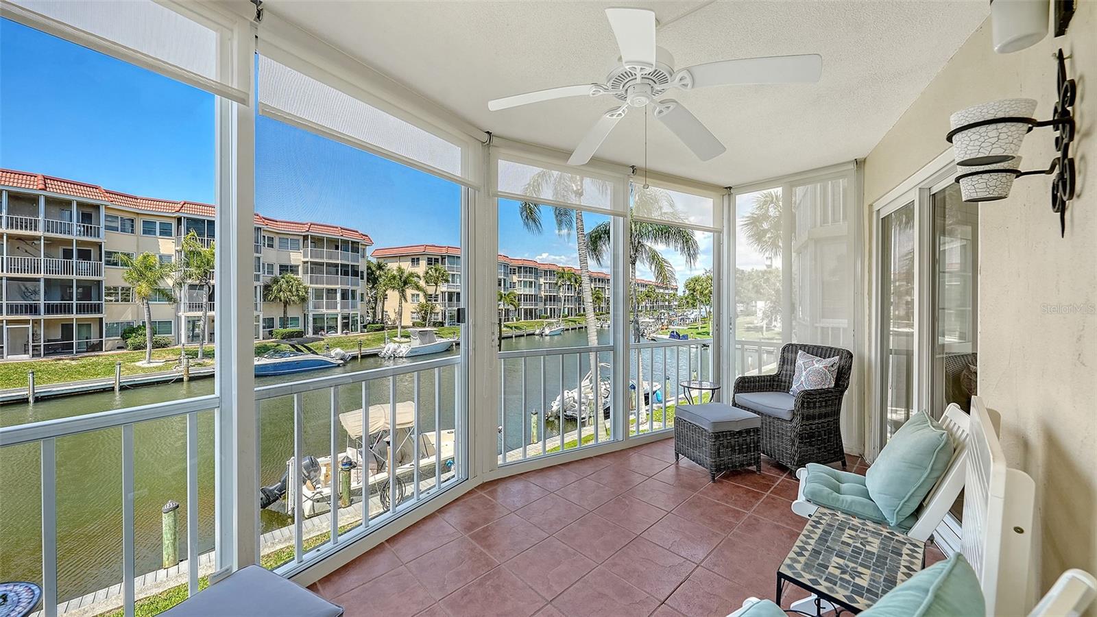 1257 S PORTOFINO DR #203, SARASOTA, FL, 34242