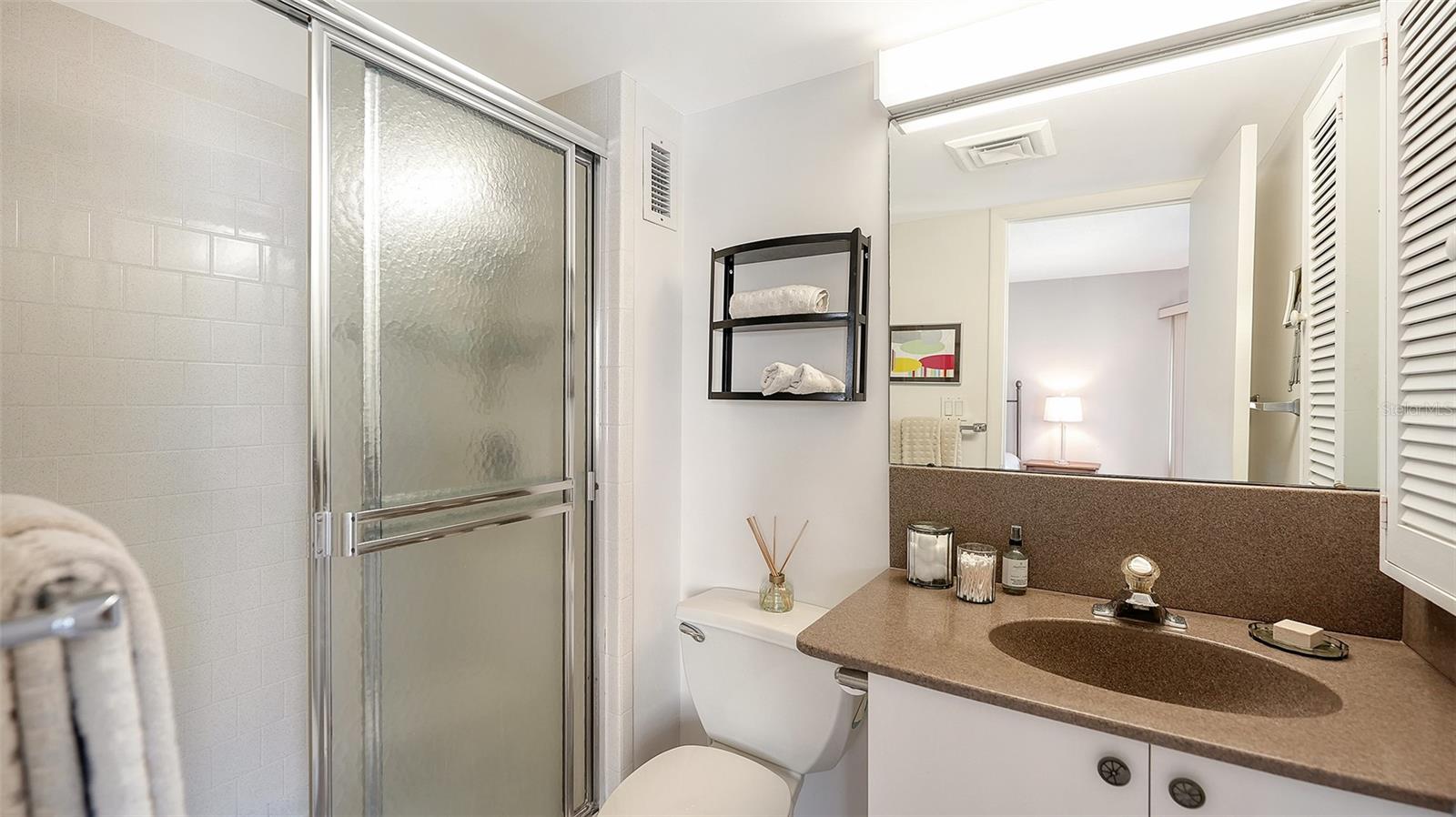 1257 S PORTOFINO DR #203, SARASOTA, FL, 34242