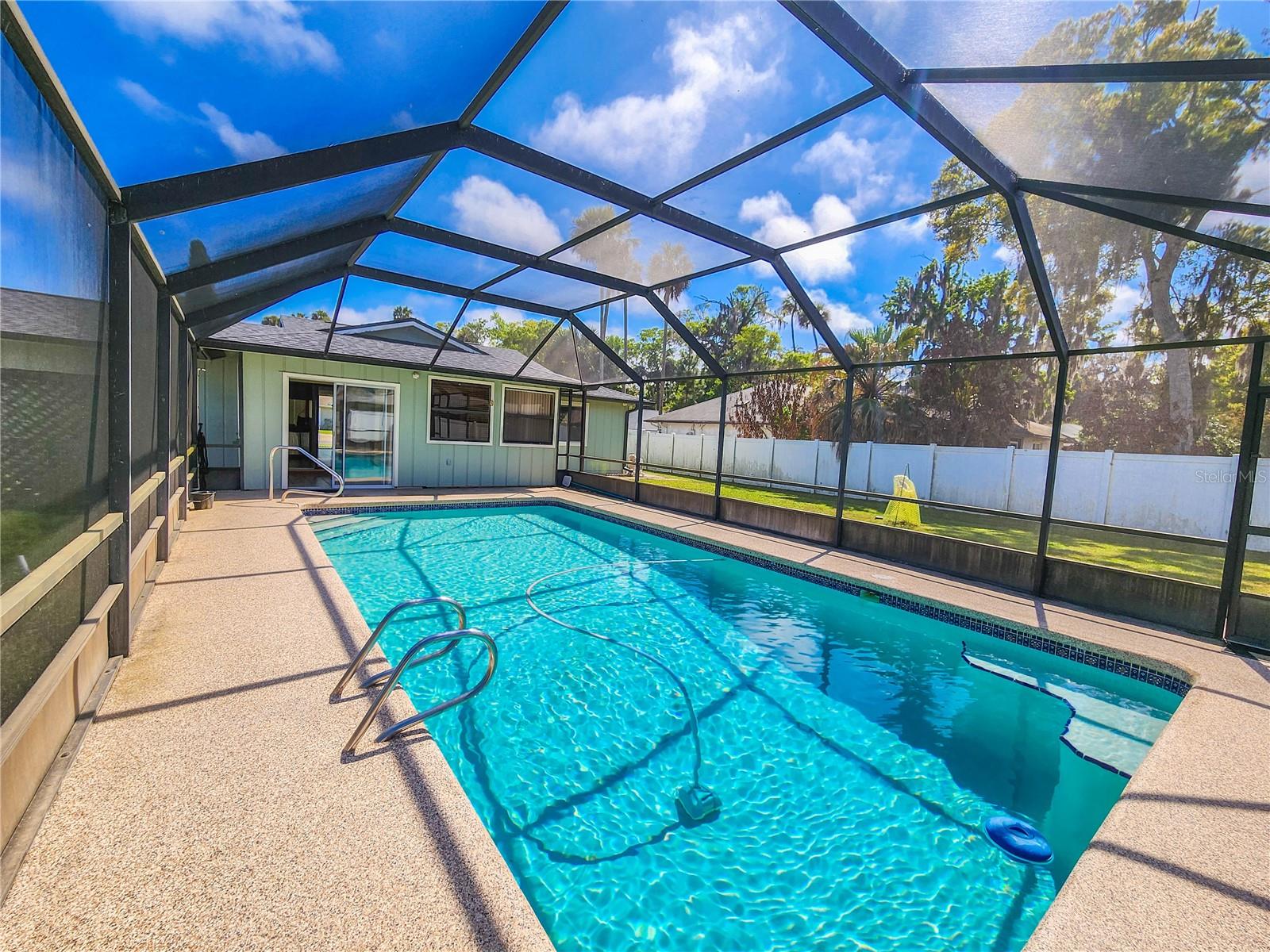 16 BLACK HAWK PL, PALM COAST, FL, 32137