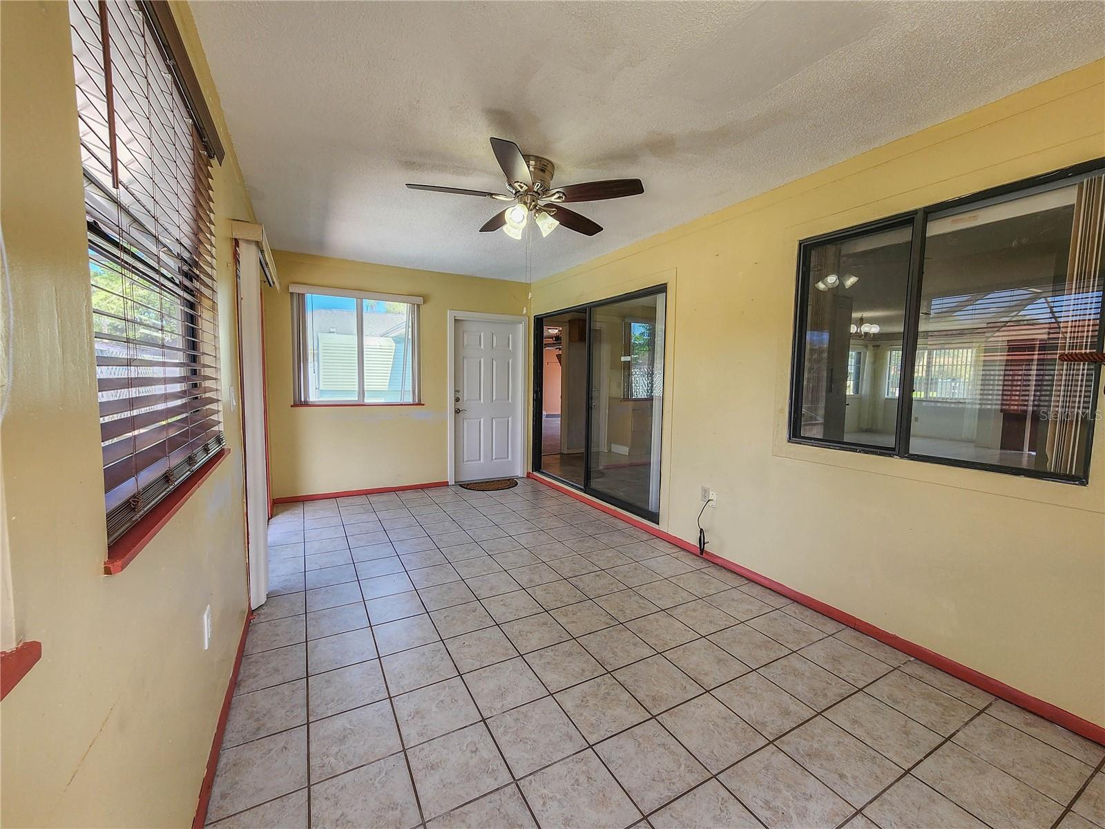 16 BLACK HAWK PL, PALM COAST, FL, 32137