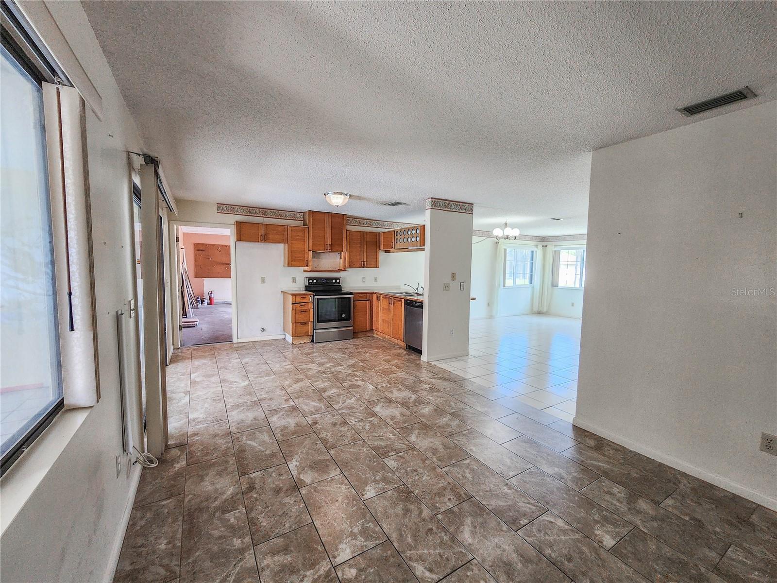 16 BLACK HAWK PL, PALM COAST, FL, 32137