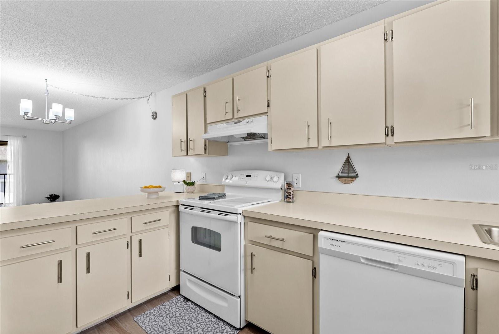 6033 34TH ST W #28, BRADENTON, FL, 34210