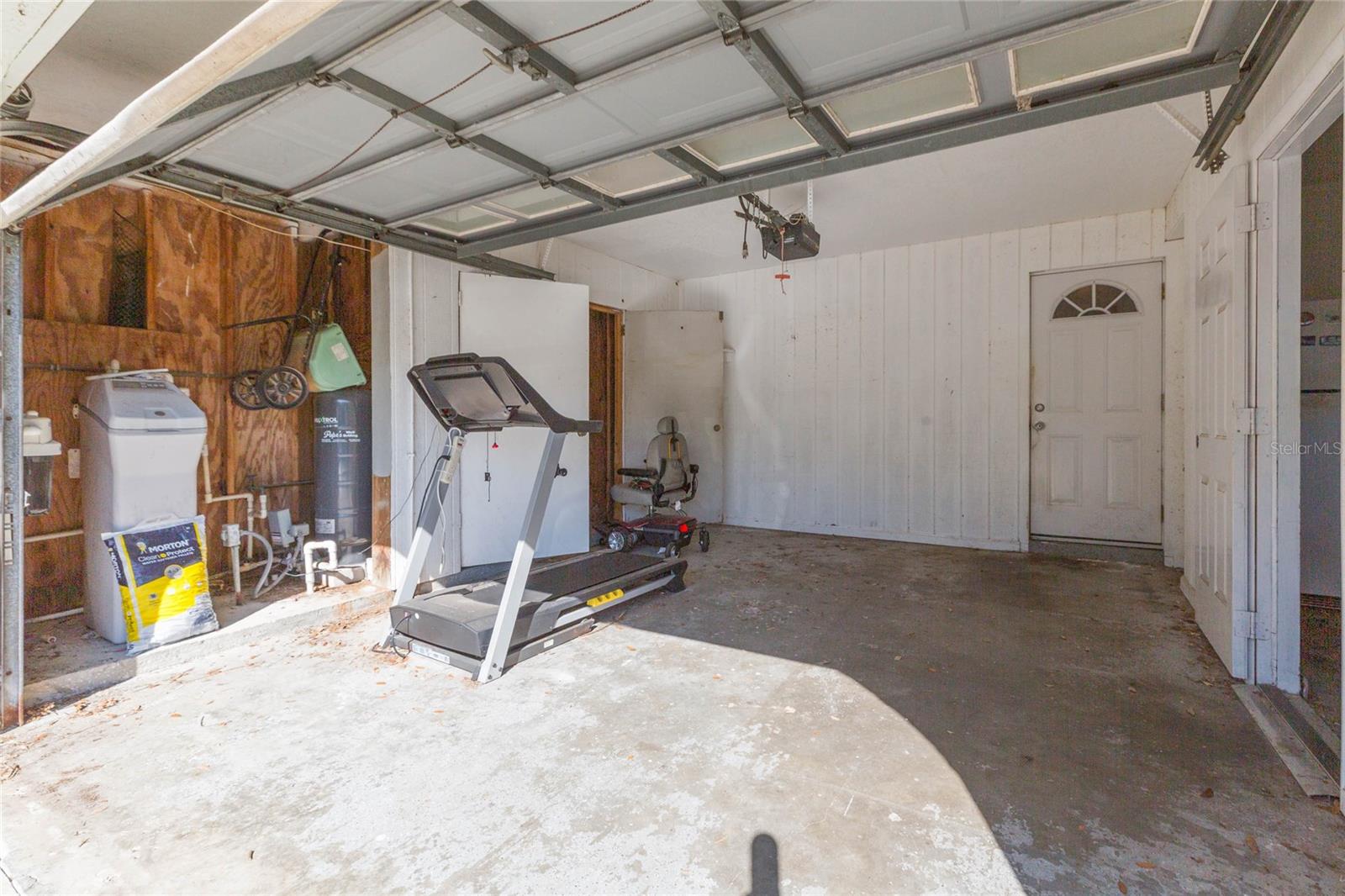 17616 EAGLE LN, LUTZ, FL, 33558