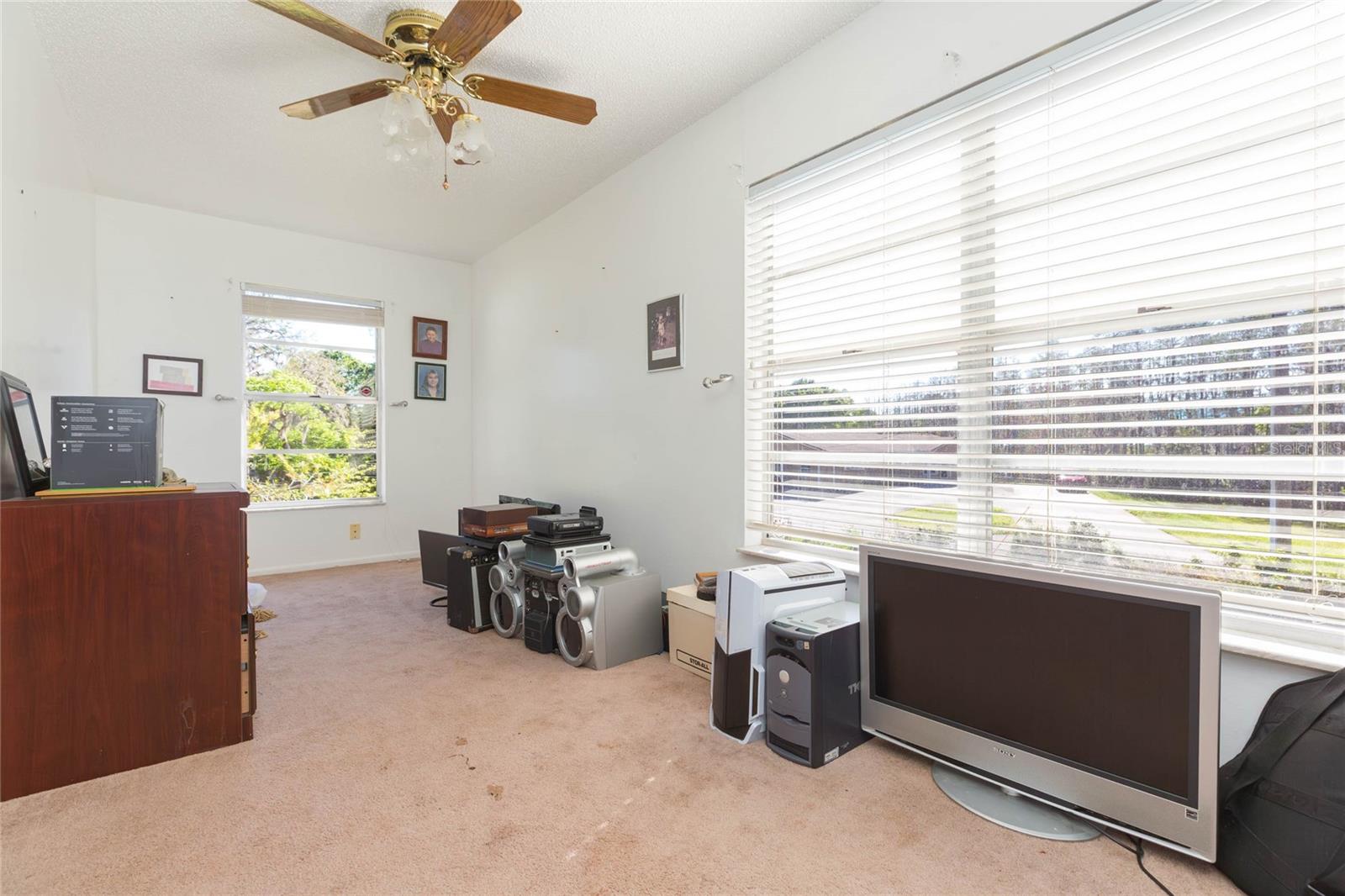 17616 EAGLE LN, LUTZ, FL, 33558