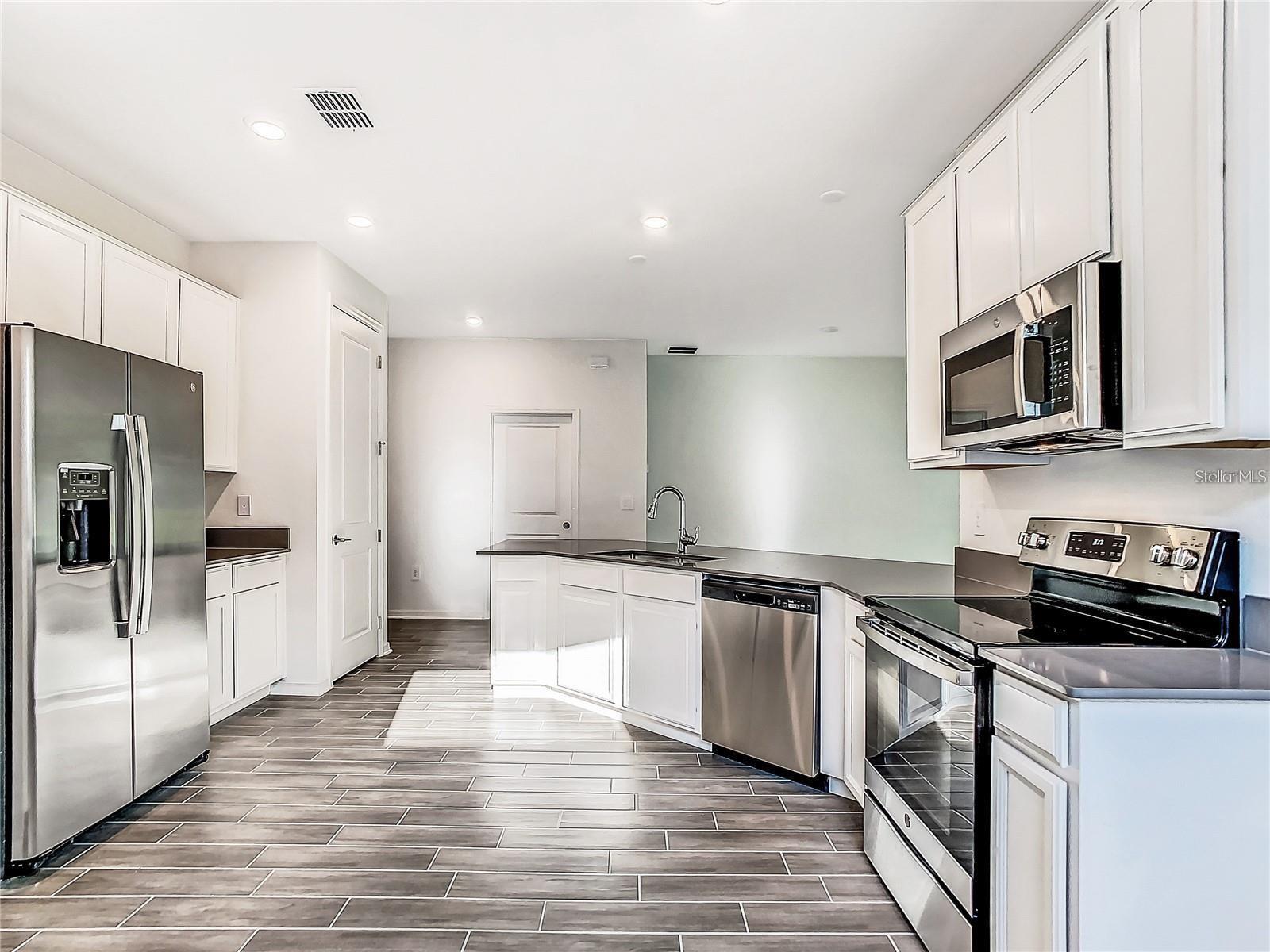 664 TANARO LN, HAINES CITY, FL, 33844