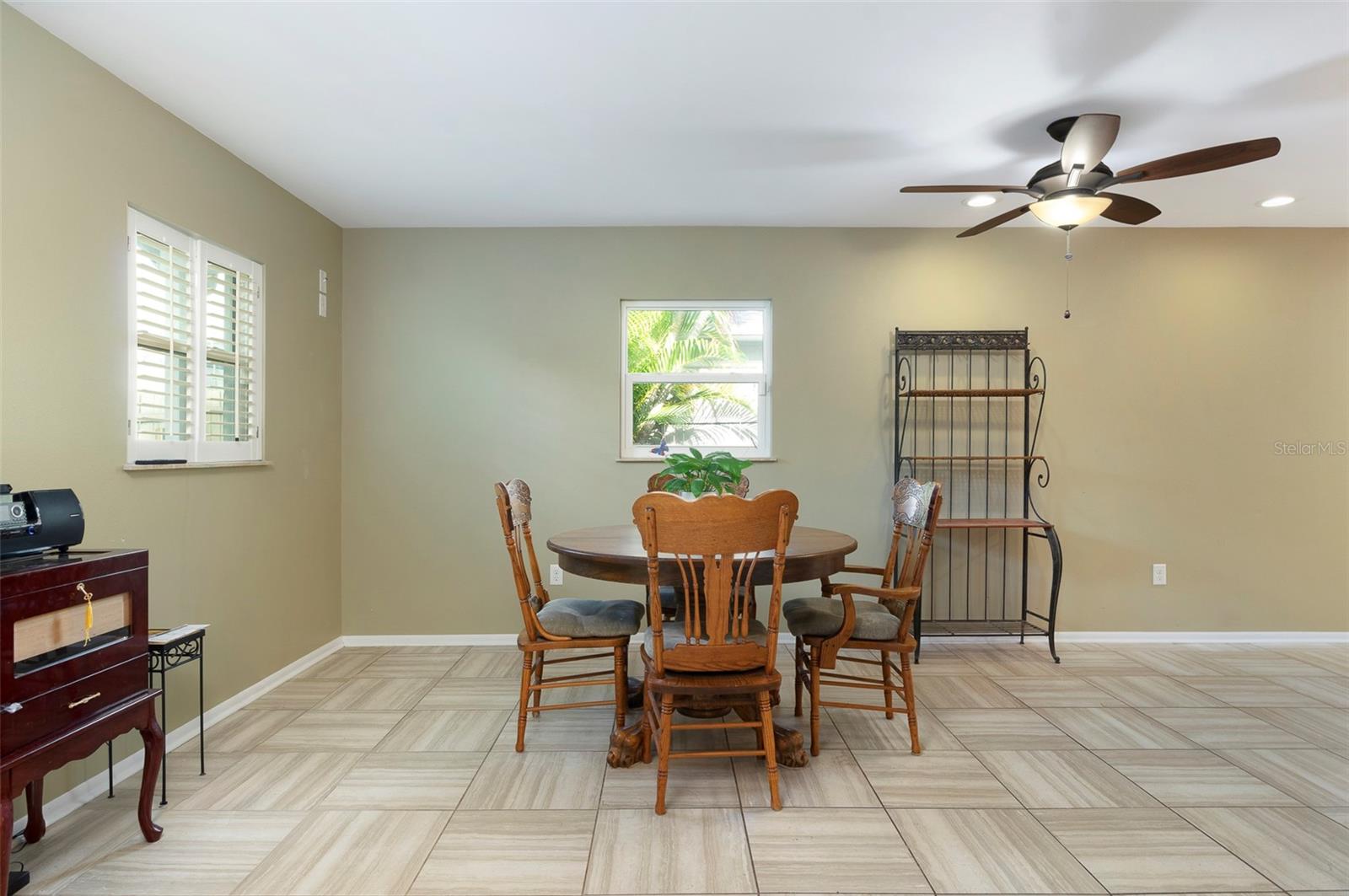 5206 NEWTON AVE S, GULFPORT, FL, 33707