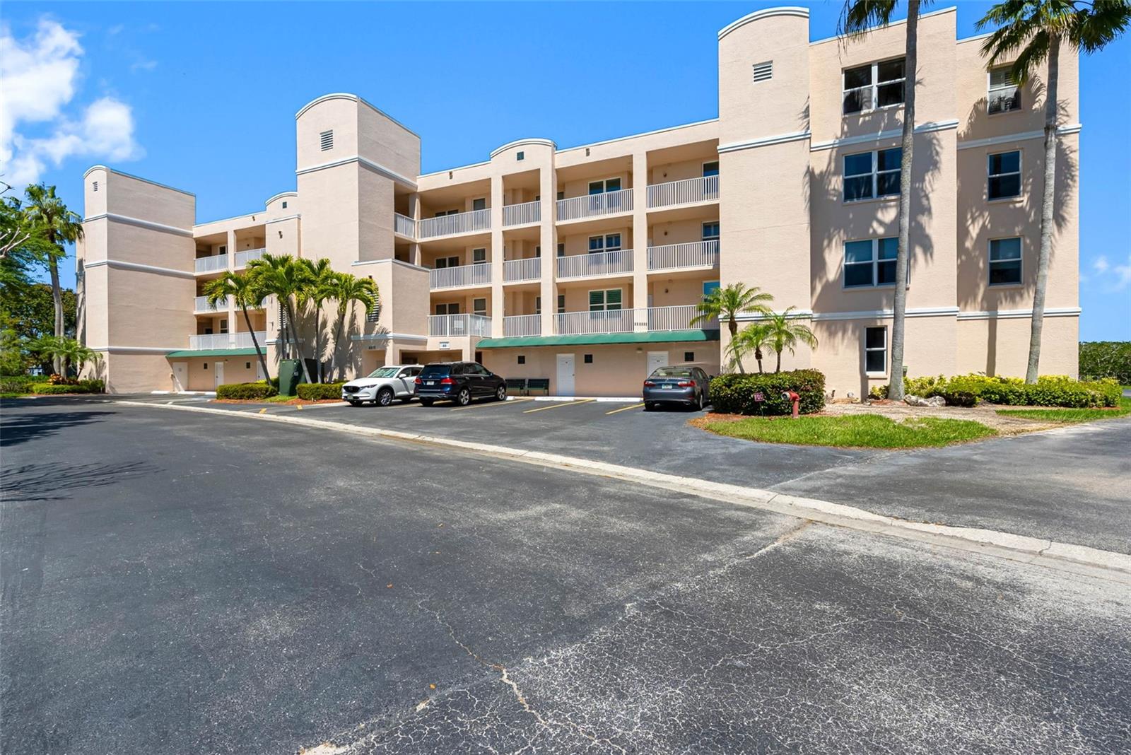 6575 99TH WAY N #22205, ST PETERSBURG, FL, 33708