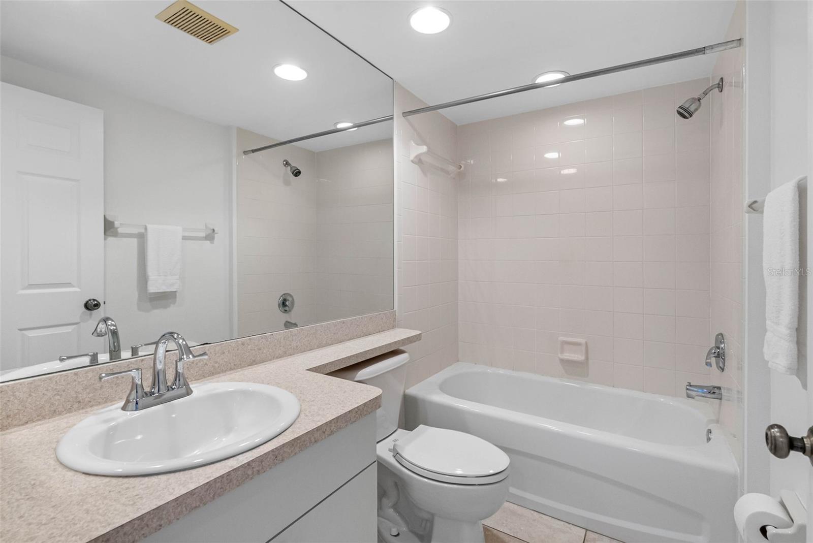 6575 99TH WAY N #22205, ST PETERSBURG, FL, 33708