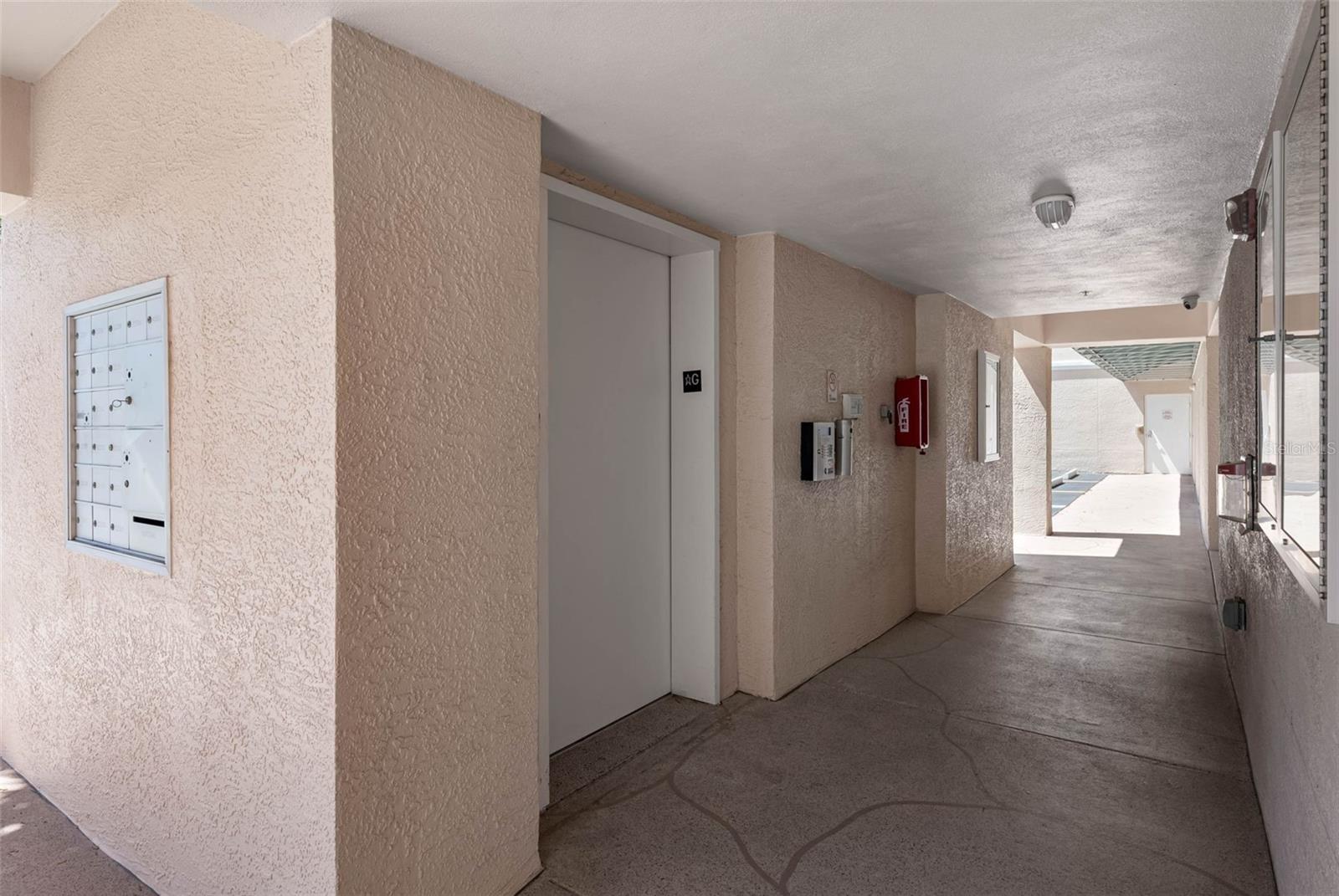 6575 99TH WAY N #22205, ST PETERSBURG, FL, 33708