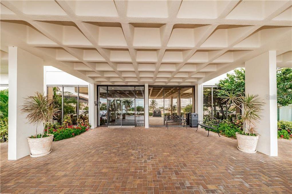 400 ISLAND WAY #504, CLEARWATER BEACH, FL, 33767