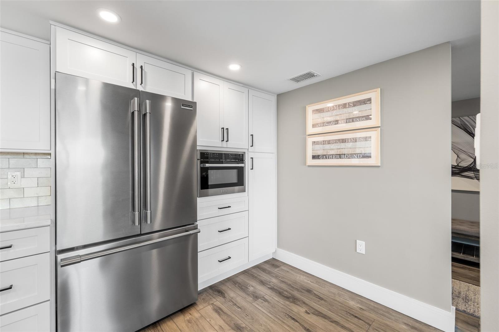 400 ISLAND WAY #504, CLEARWATER BEACH, FL, 33767